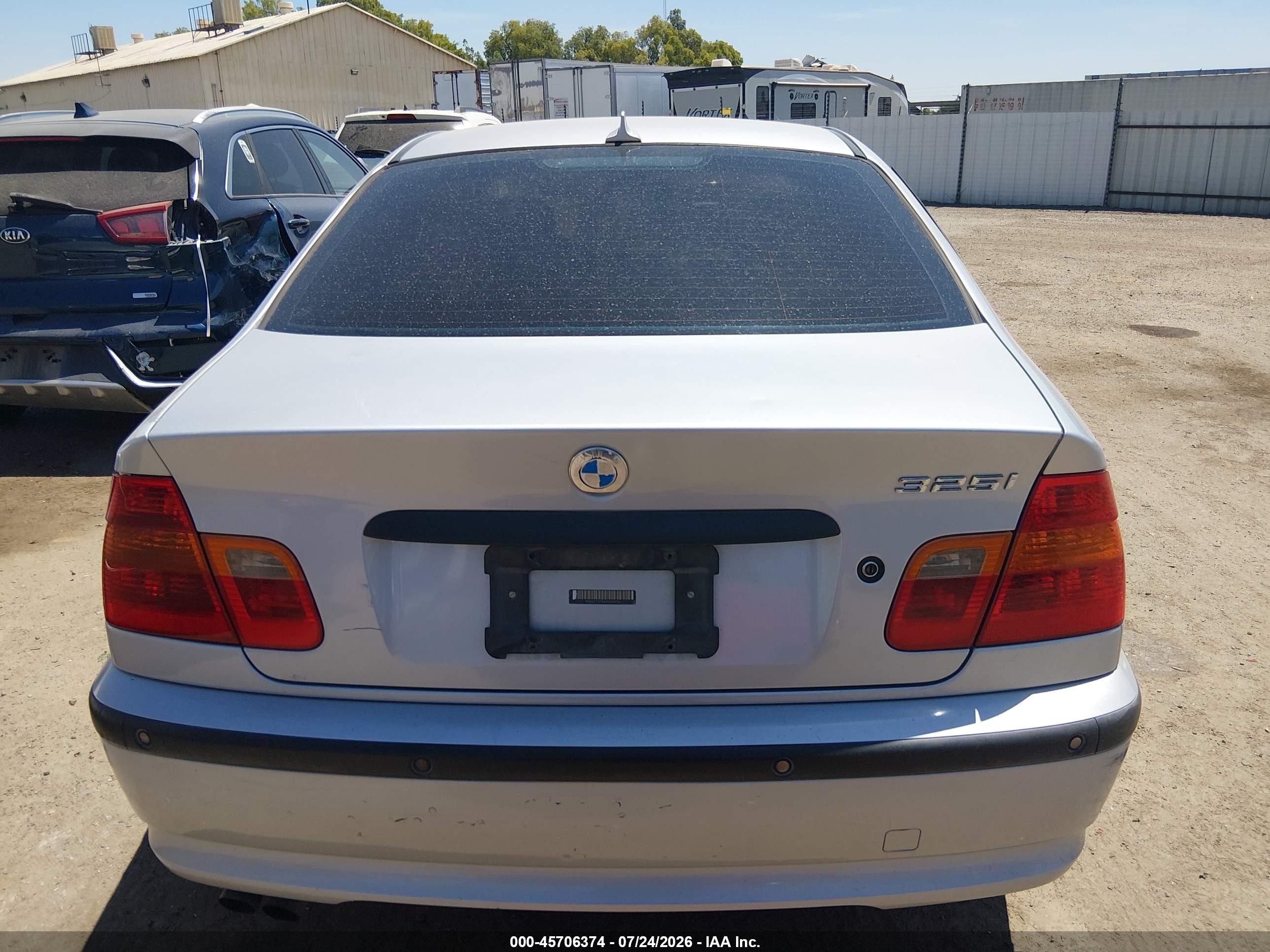 2004 Bmw 325i Silver vin: WBAET37444NJ45796