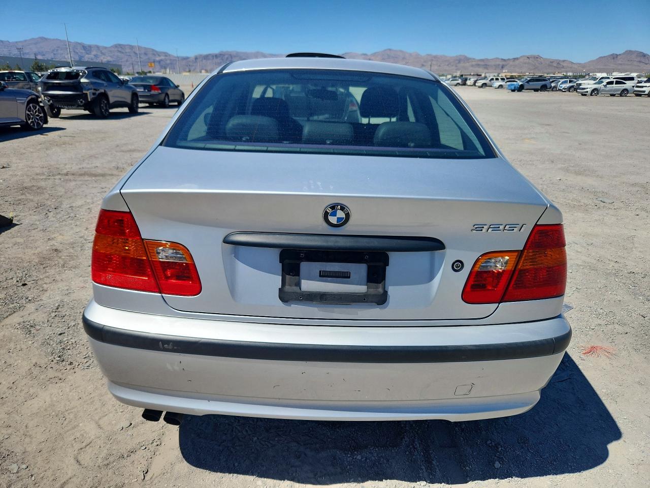 2003 Bmw 325 I Silver vin: WBAET37453NJ34952