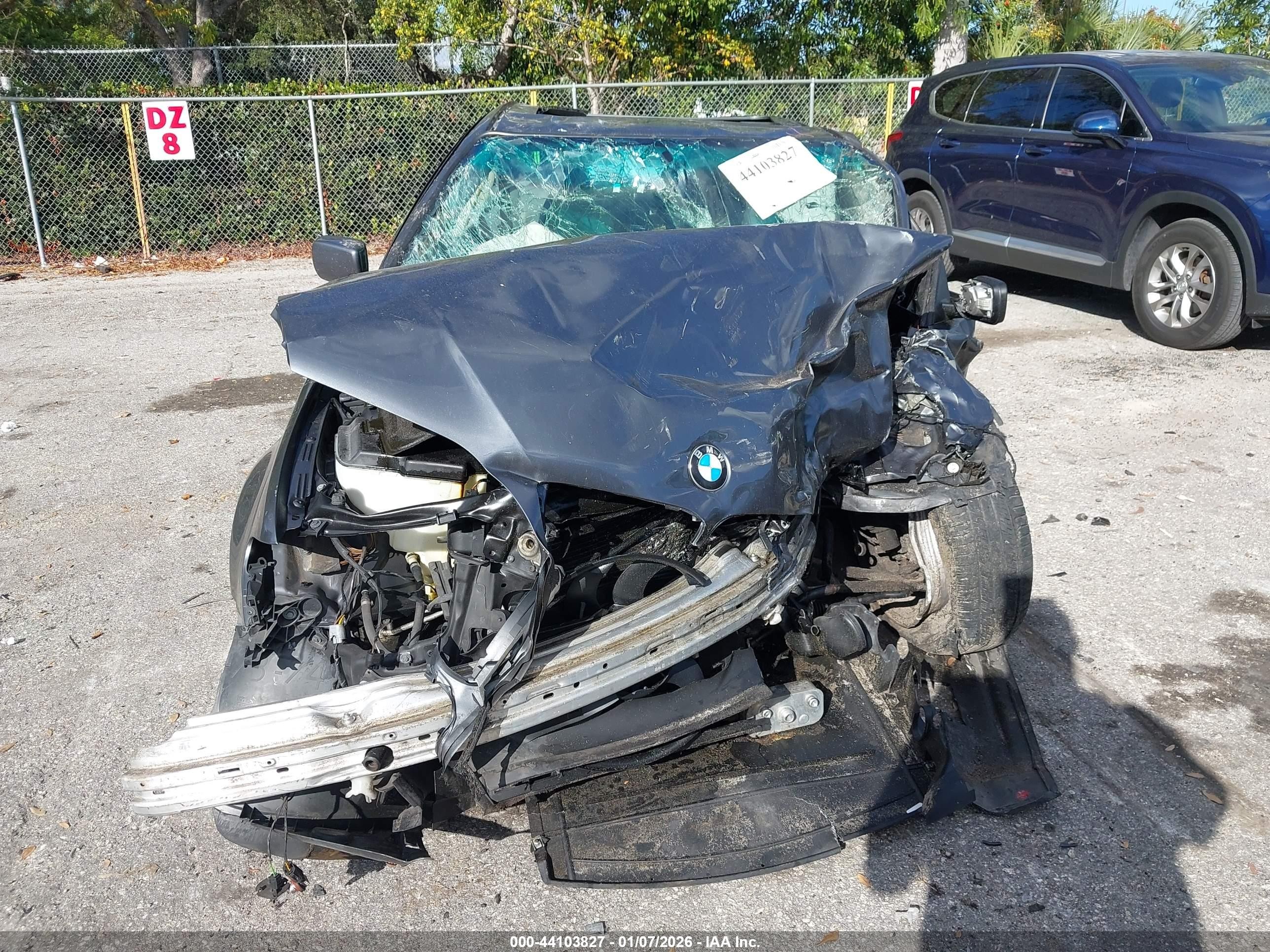 2002 Bmw 325i   Серый vin: WBAET37482NJ18260