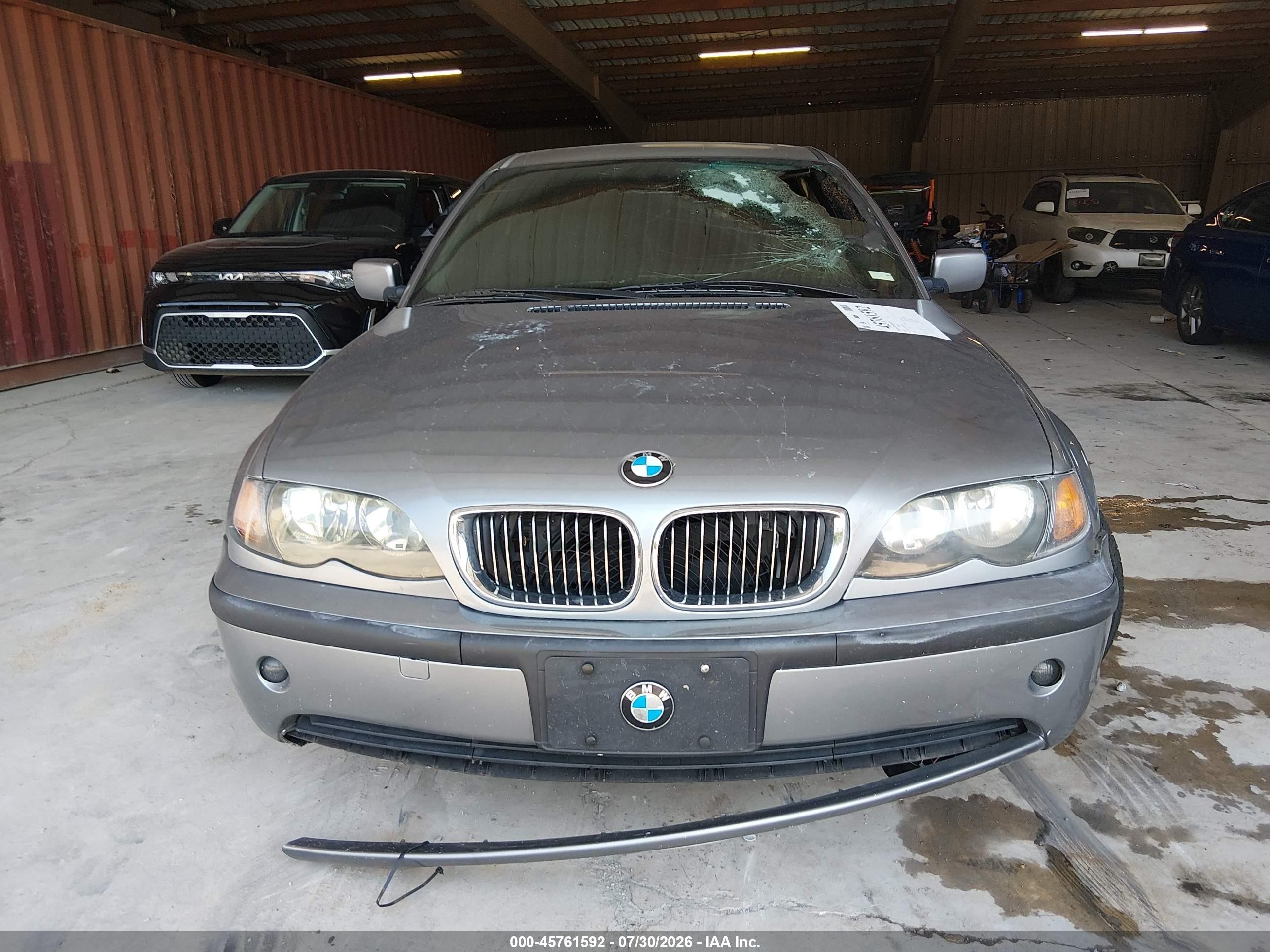 2005 Bmw 325i   Silver vin: WBAET37485NJ86143