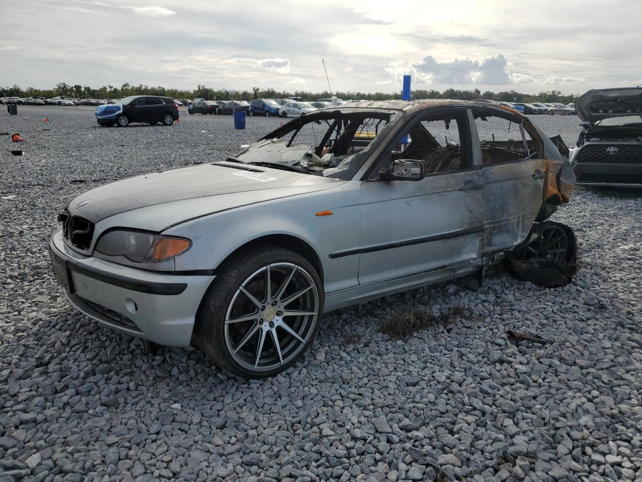 WBAET37494NJ45499