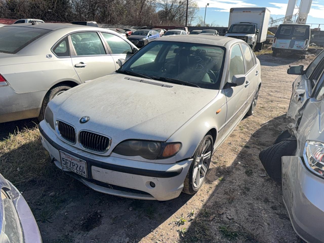 2002 Bmw 325 I White vin: WBAET374X2NG82236
