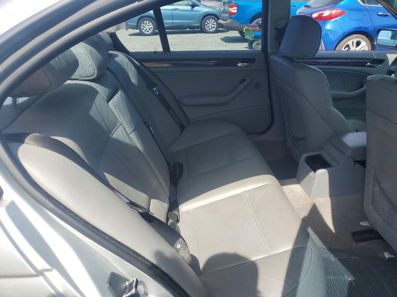 2005 Bmw 325 I Silver vin: WBAET374X5NJ90971