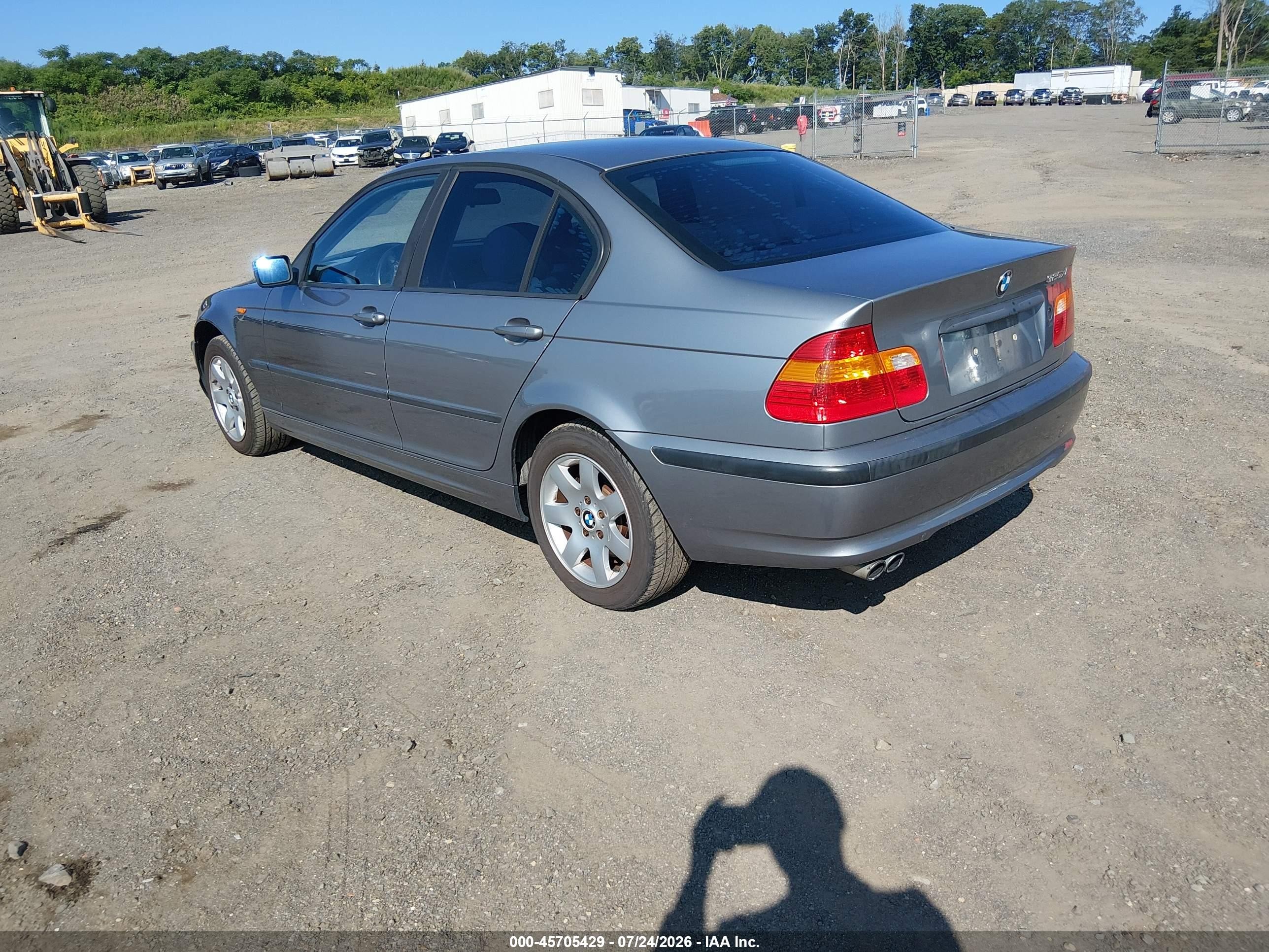 2004 Bmw 325xi   Silver vin: WBAEU33414PR11569
