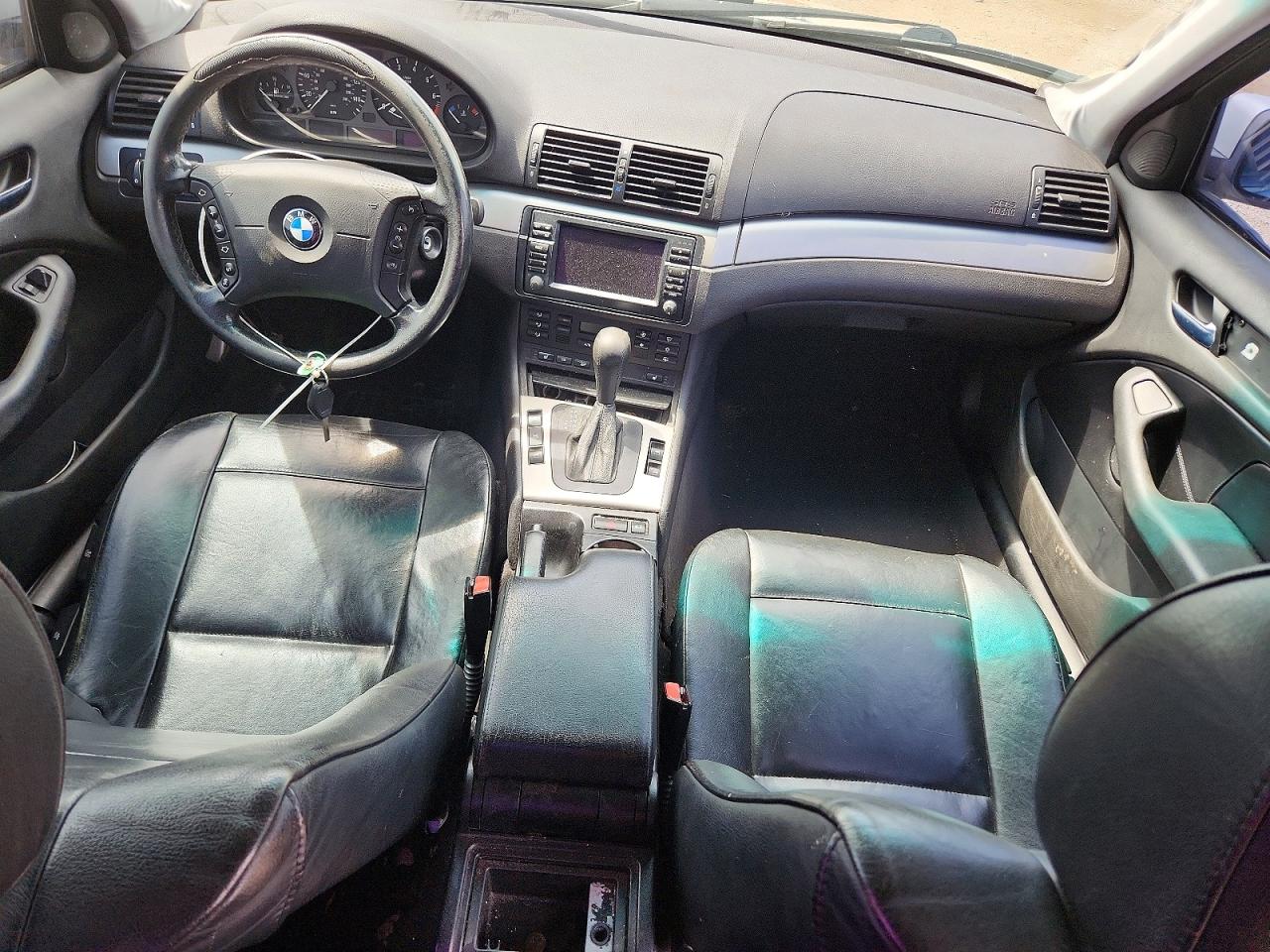 2003 Bmw 325 Xi Silver vin: WBAEU33423PM58061