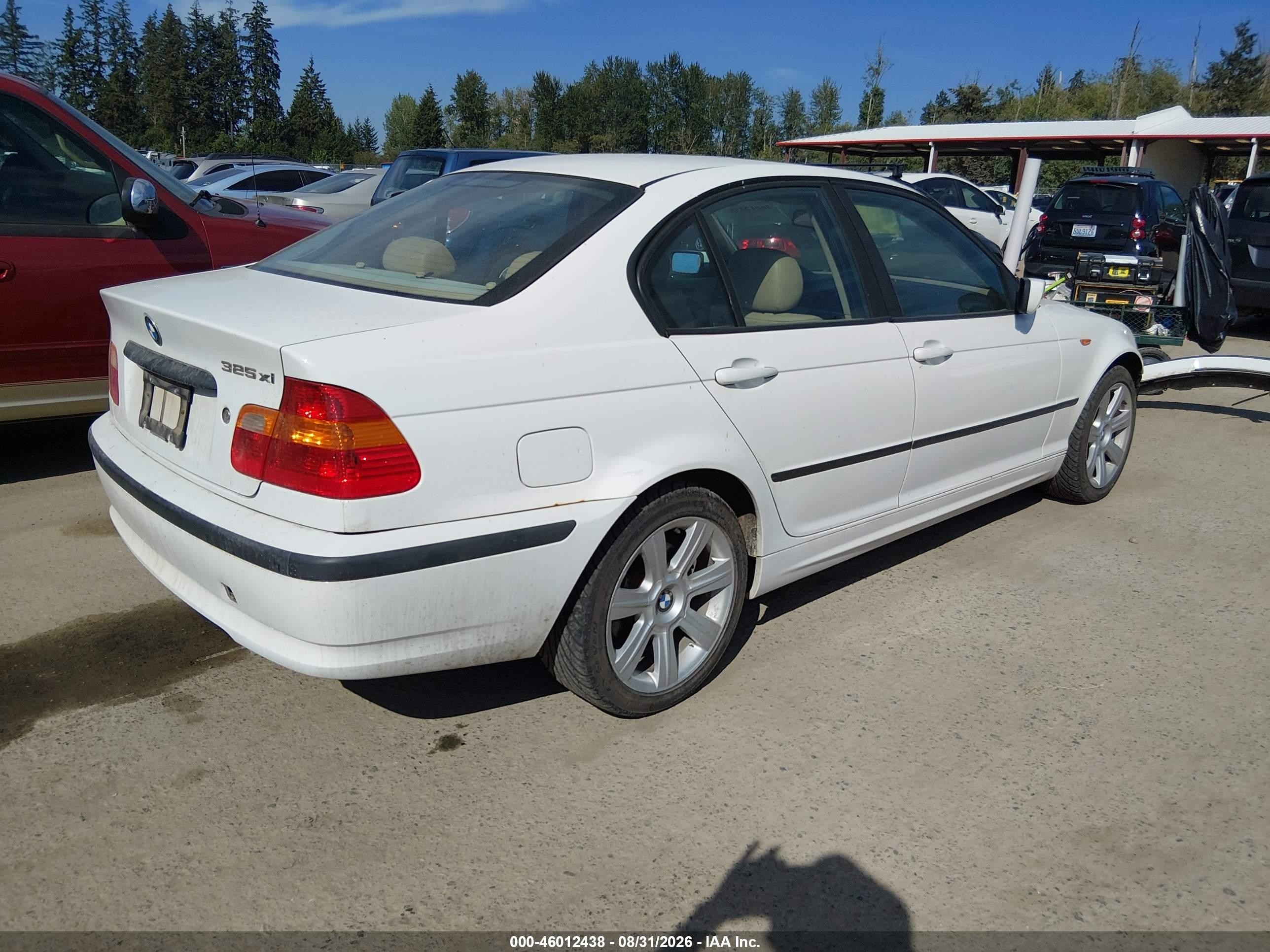 2002 Bmw 325xi   Белый vin: WBAEU33432PF57652