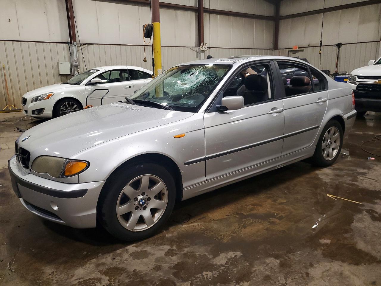 2004 Bmw 325 Xi Silver vin: WBAEU33434PR07605