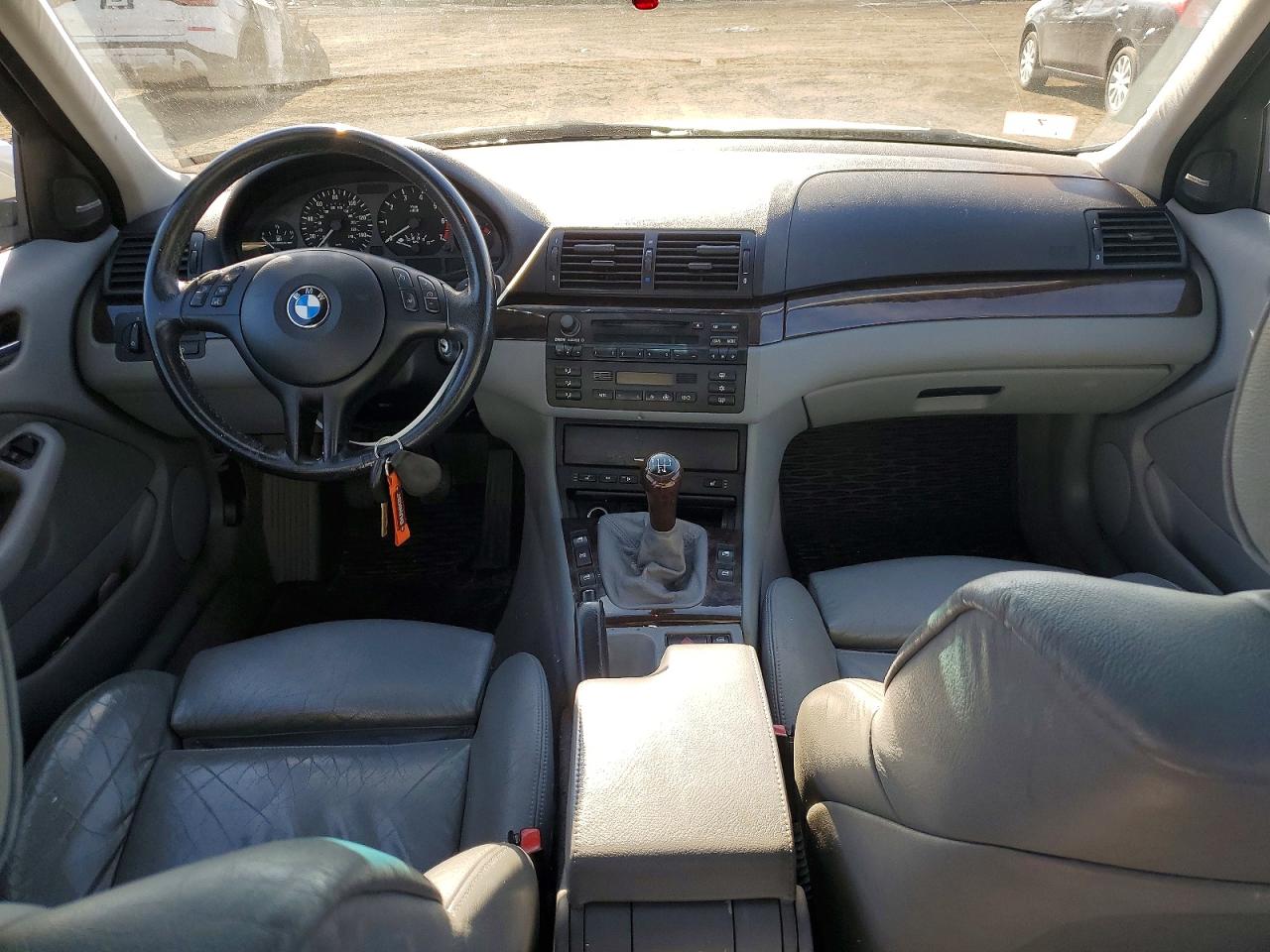 2002 Bmw 325 Xi Silver vin: WBAEU33452PF57233