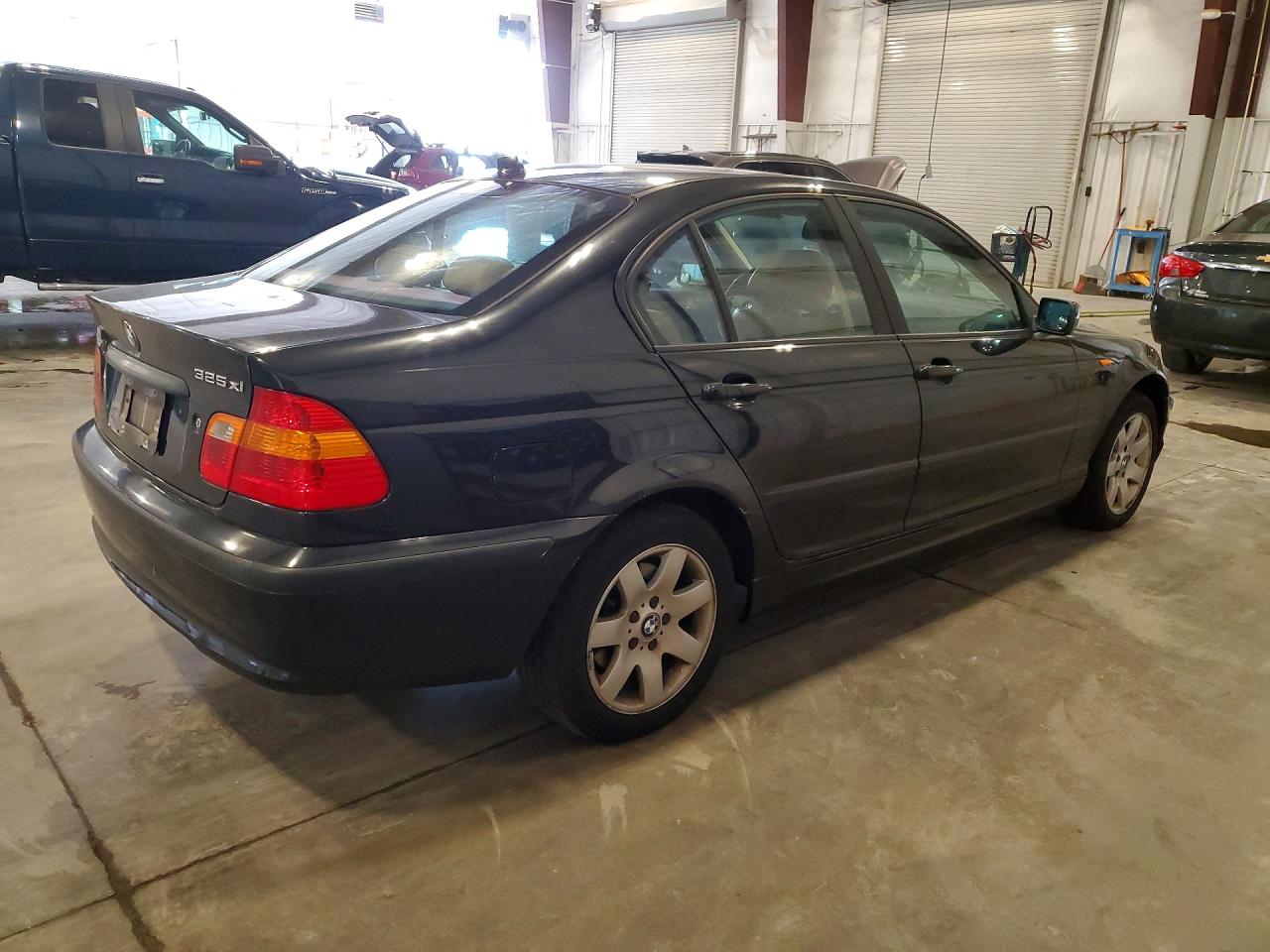 2004 Bmw 325 Xi Charcoal vin: WBAEU33454PF61740