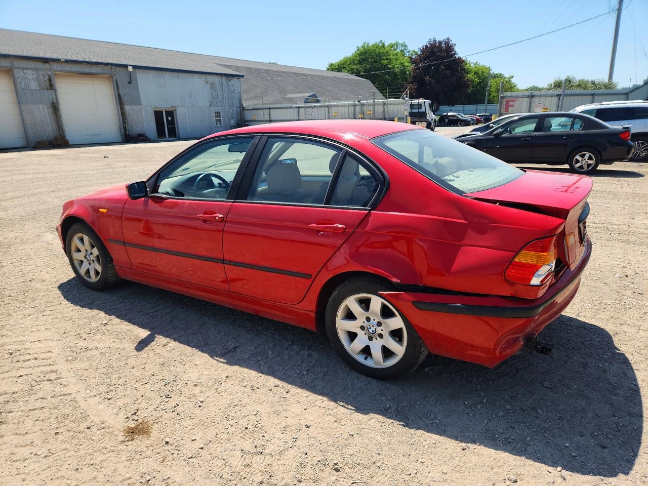 2004 Bmw 325 Xi Red vin: WBAEU33464PR11776