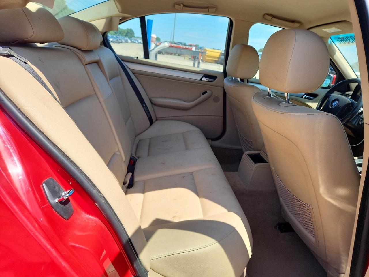 2004 Bmw 325 Xi Red vin: WBAEU33464PR11776