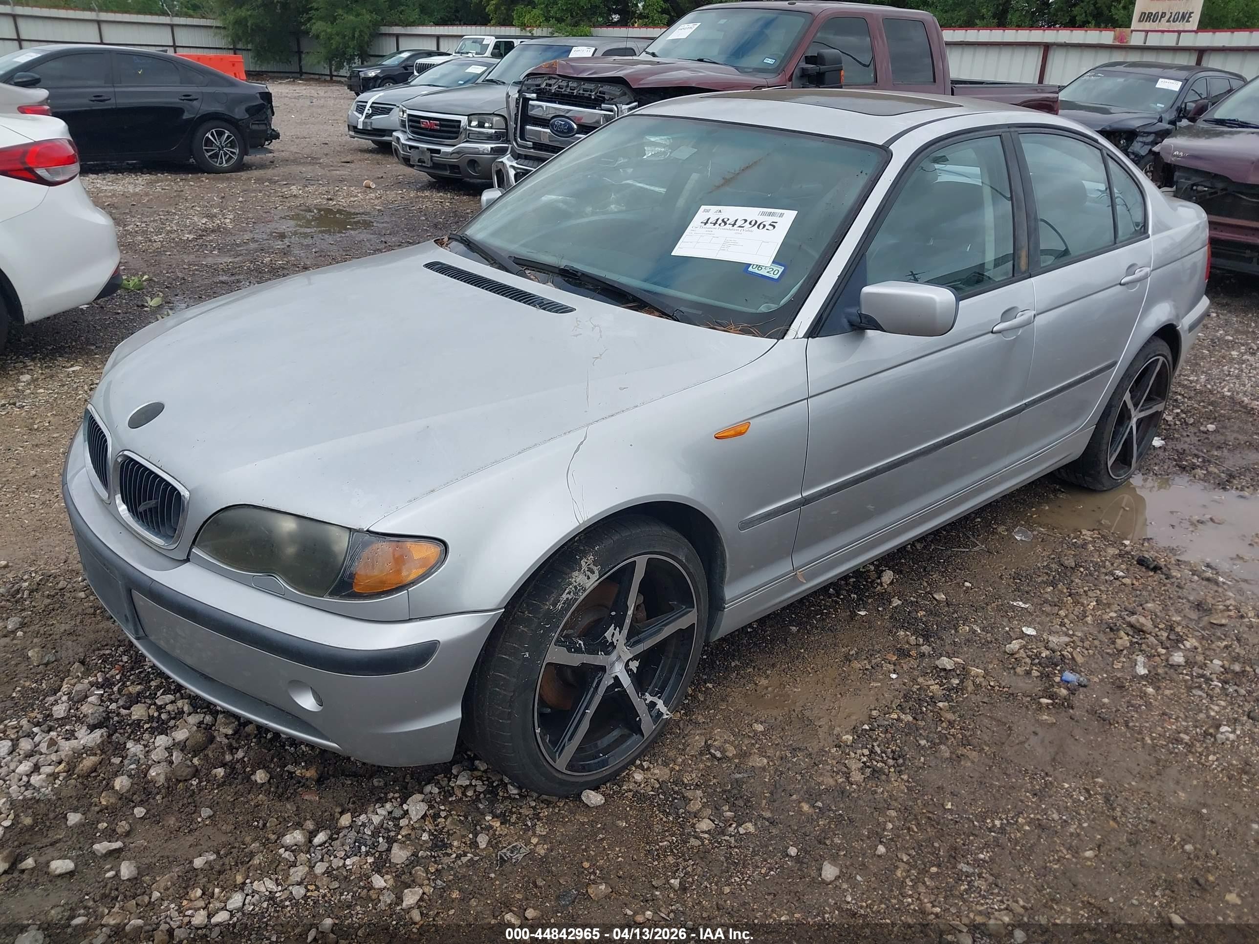 2002 Bmw 325xi   Silver vin: WBAEU33472PF68539