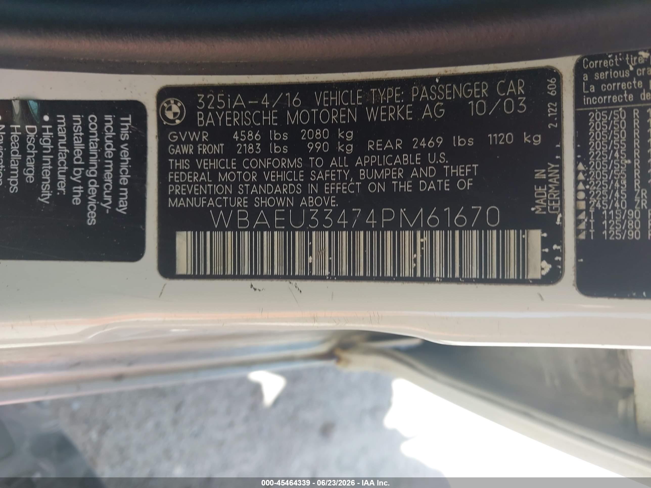 2004 Bmw 325xi   White vin: WBAEU33474PM61670