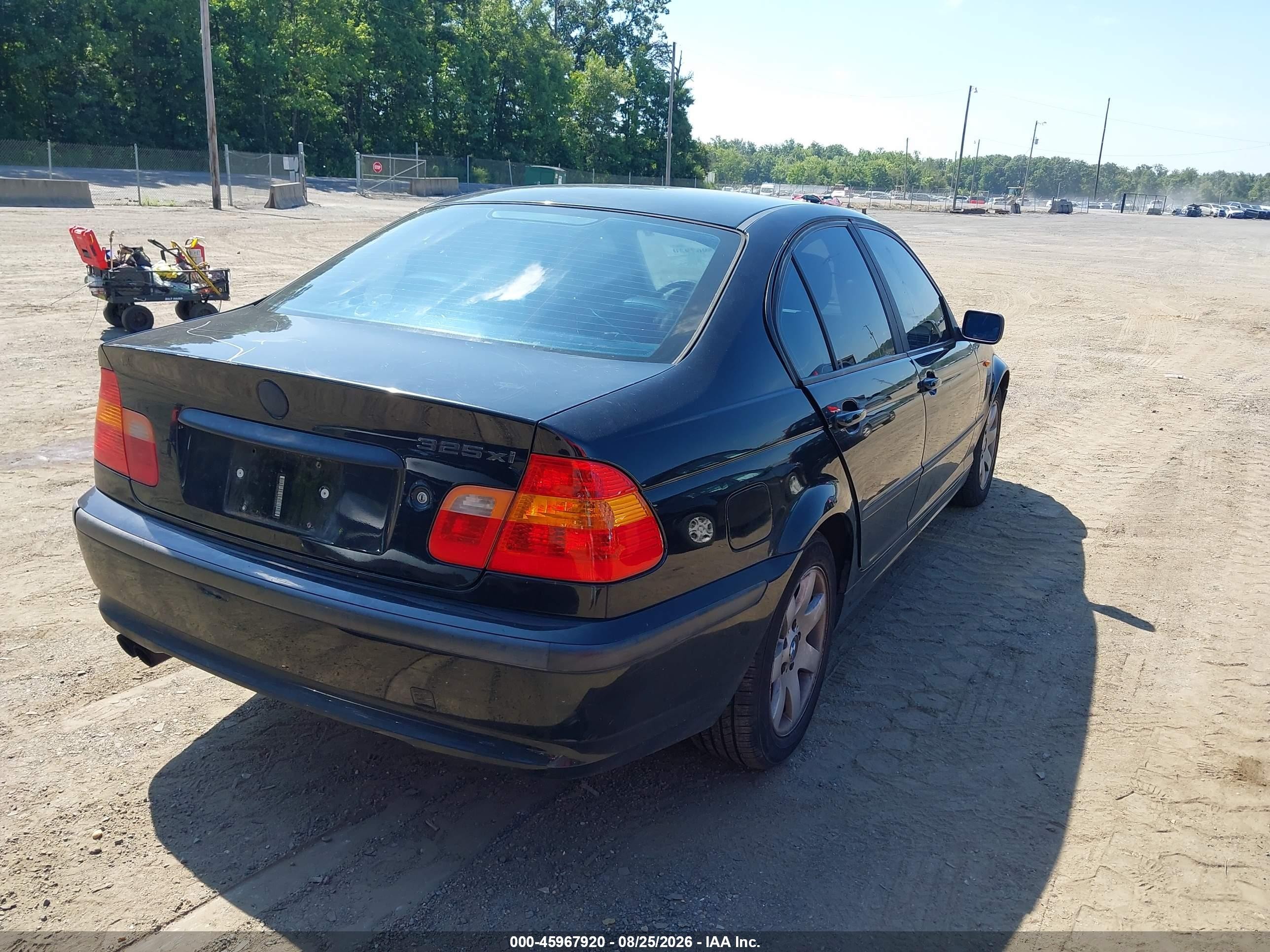 2004 Bmw 325xi   Black vin: WBAEU33474PR10703