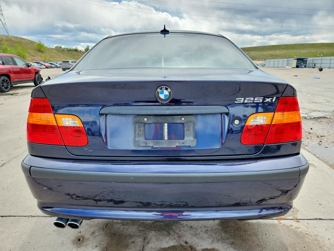 2004 Bmw 325 Xi Blue vin: WBAEU33484PR09673