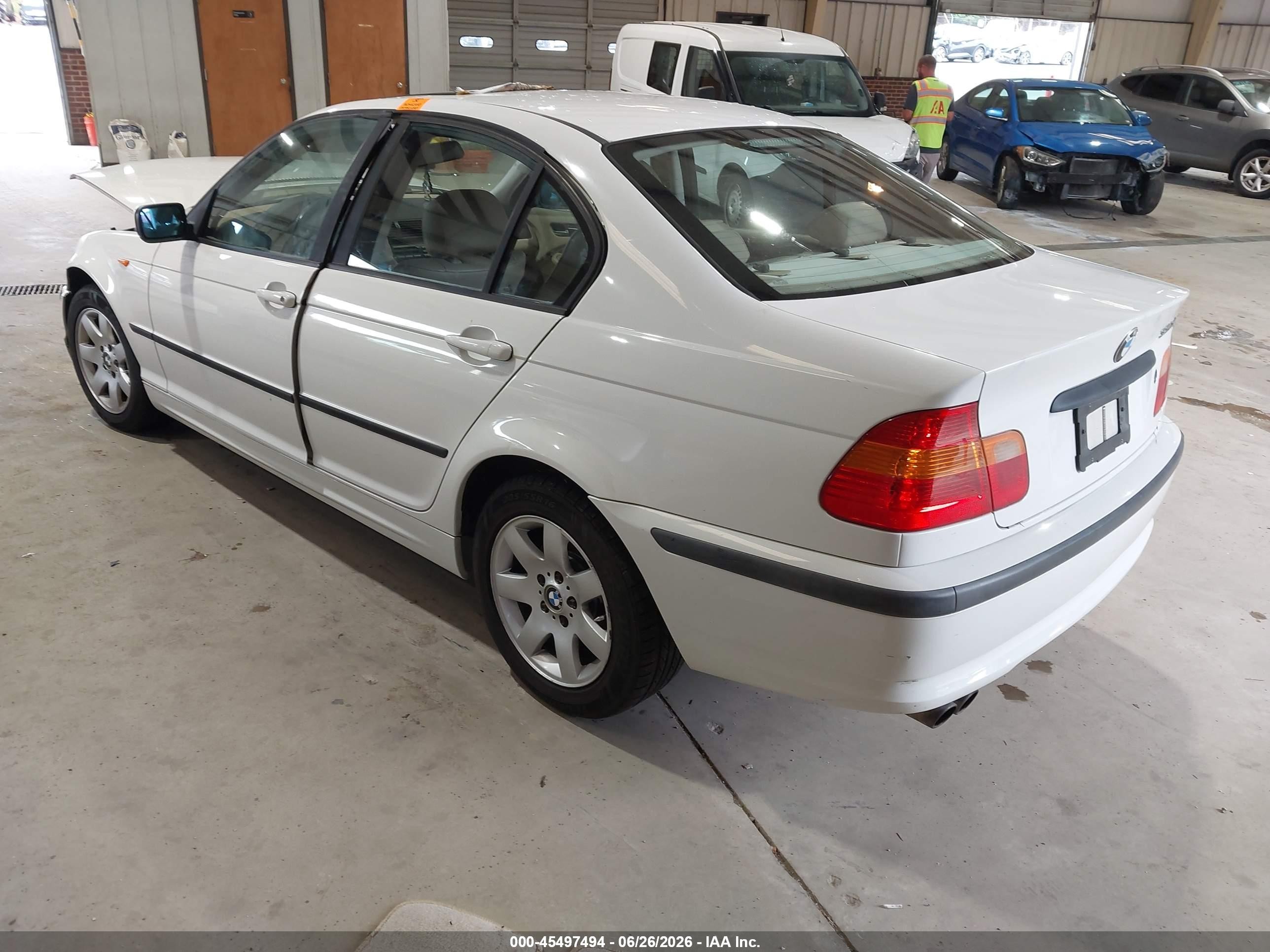 2002 Bmw 3 Series 325xi White vin: WBAEU33492PF68316