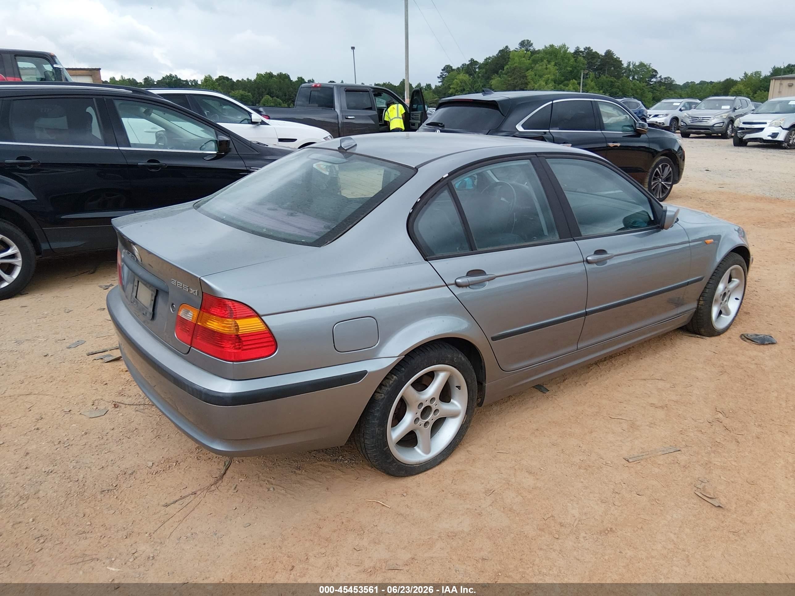 2004 Bmw 325xi   Light Blue vin: WBAEU33494PR08113