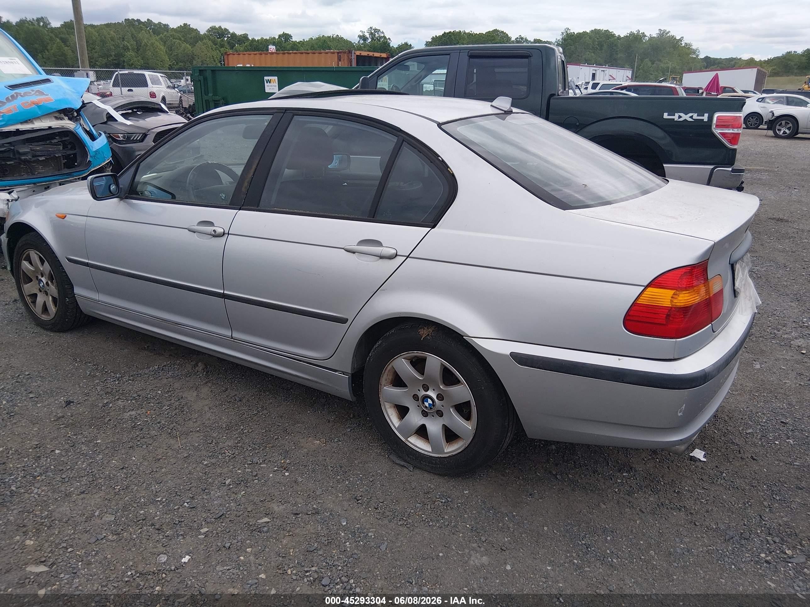 2004 Bmw 325xi   Серебряный vin: WBAEU334X4PM61095