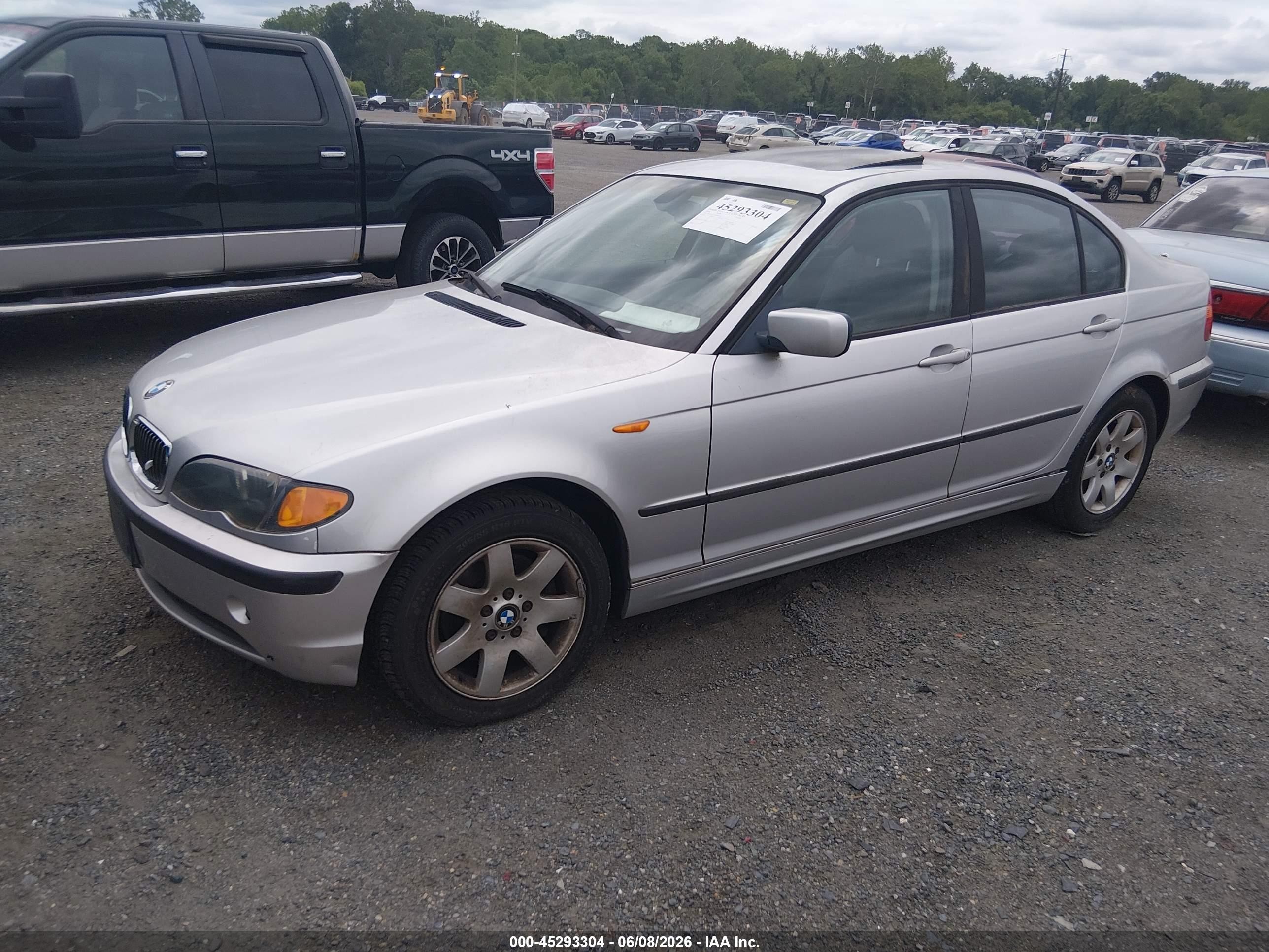 2004 Bmw 325xi   Серебряный vin: WBAEU334X4PM61095