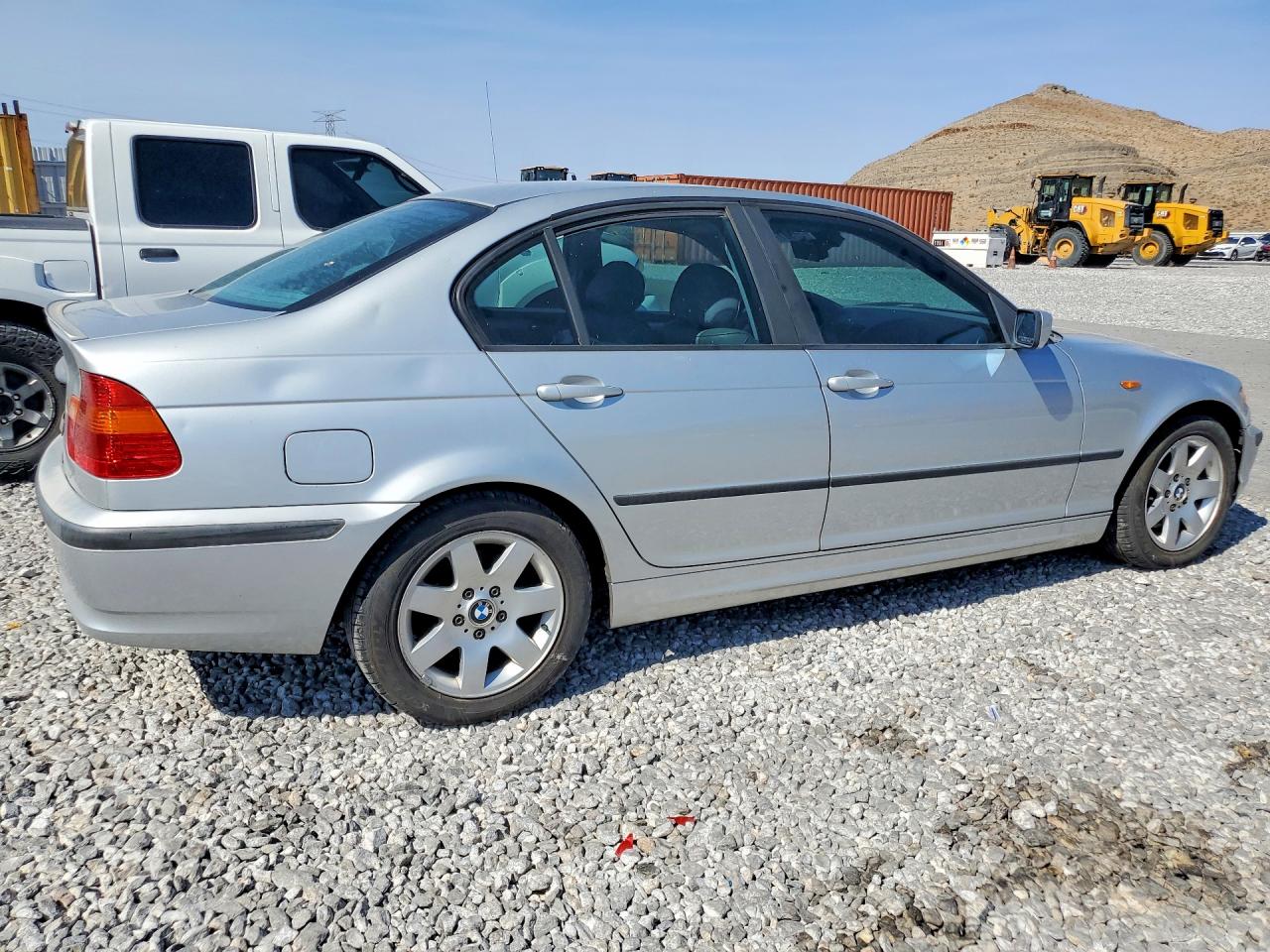 2004 Bmw 325 I Silver vin: WBAEV33404KR32424