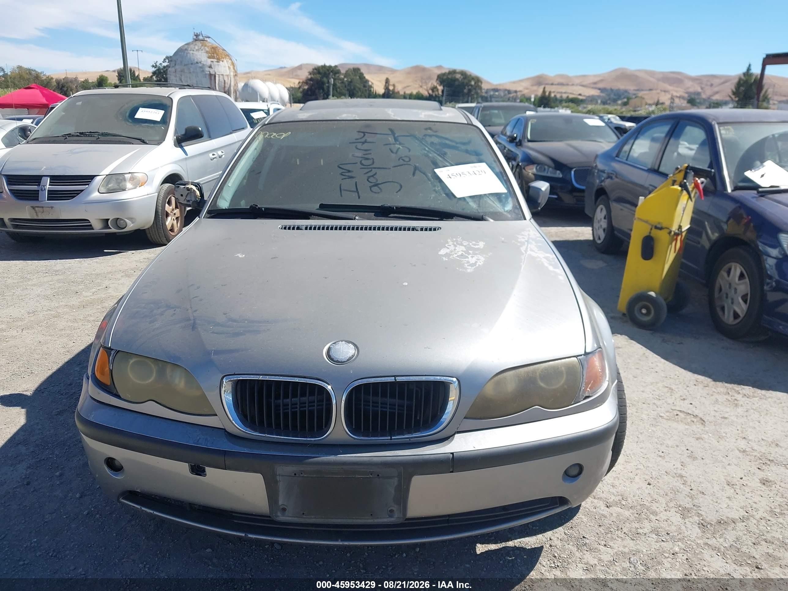 2004 Bmw 325i   Gray vin: WBAEV33414KL63695