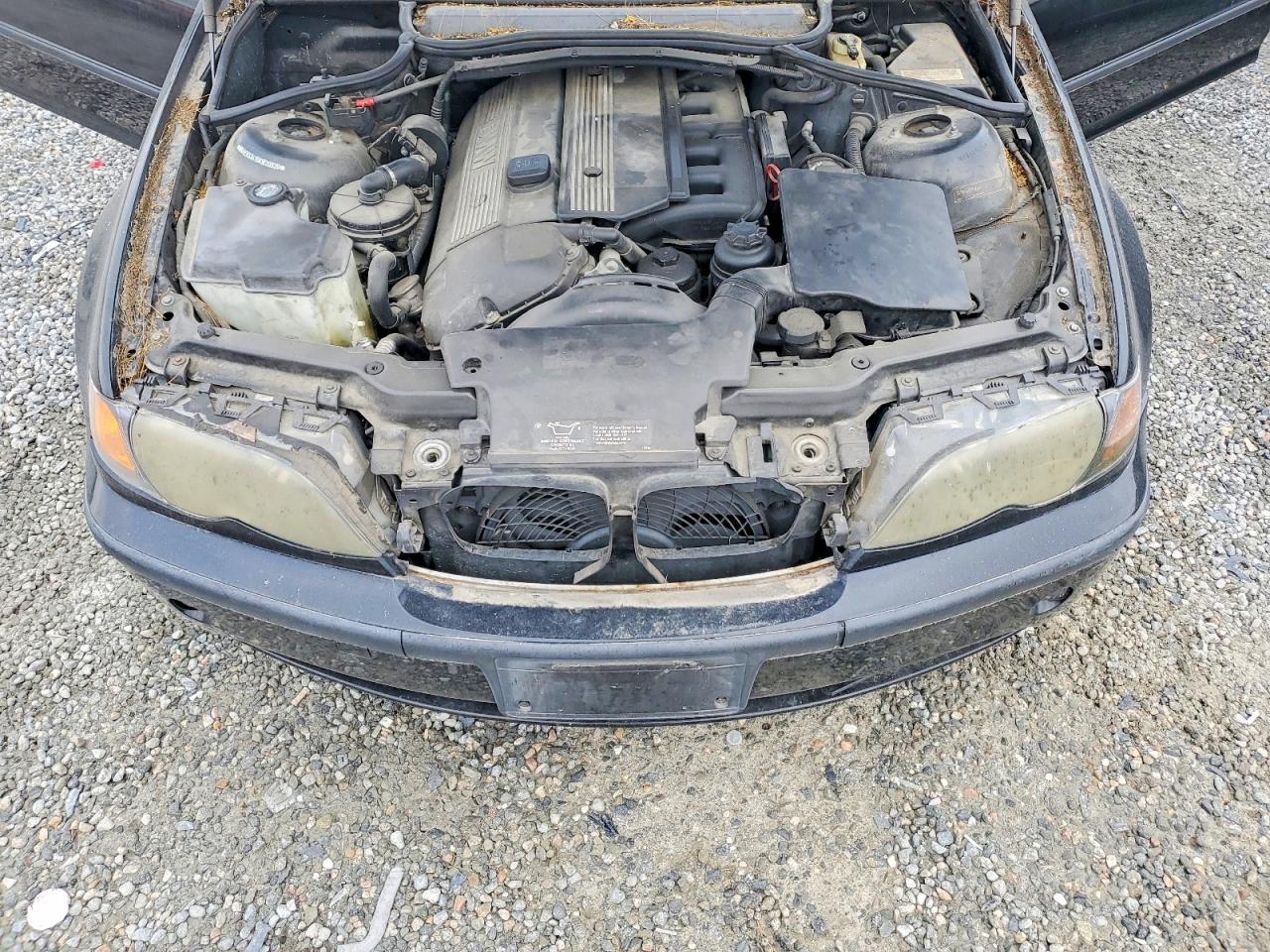 2005 Bmw 325 I Черный vin: WBAEV33415KW20520