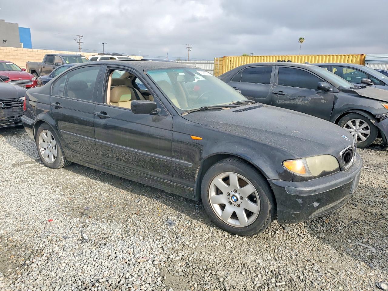 2005 Bmw 325 I Черный vin: WBAEV33415KW20520