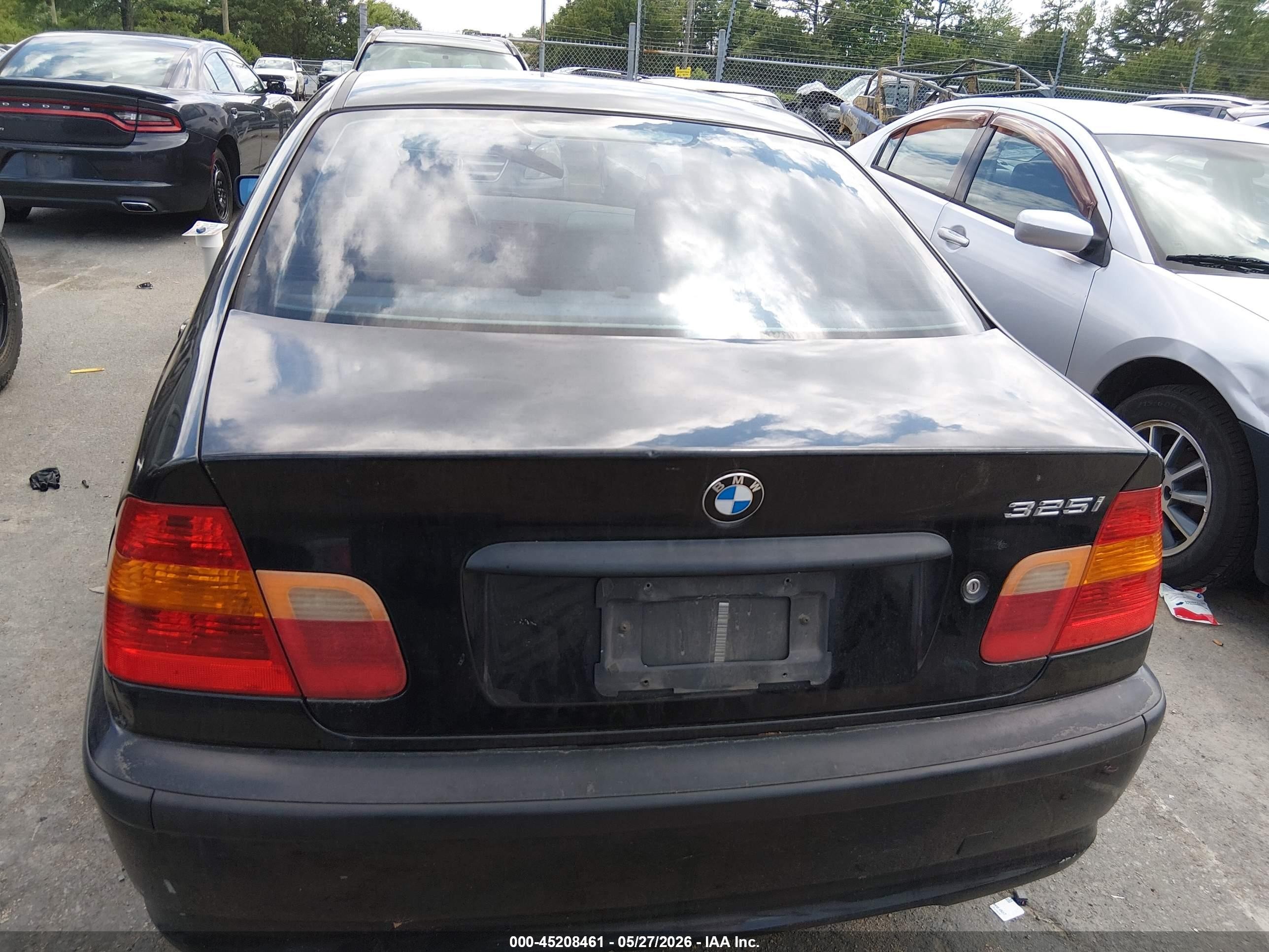 2003 Bmw 325i   Черный vin: WBAEV33423KL87132