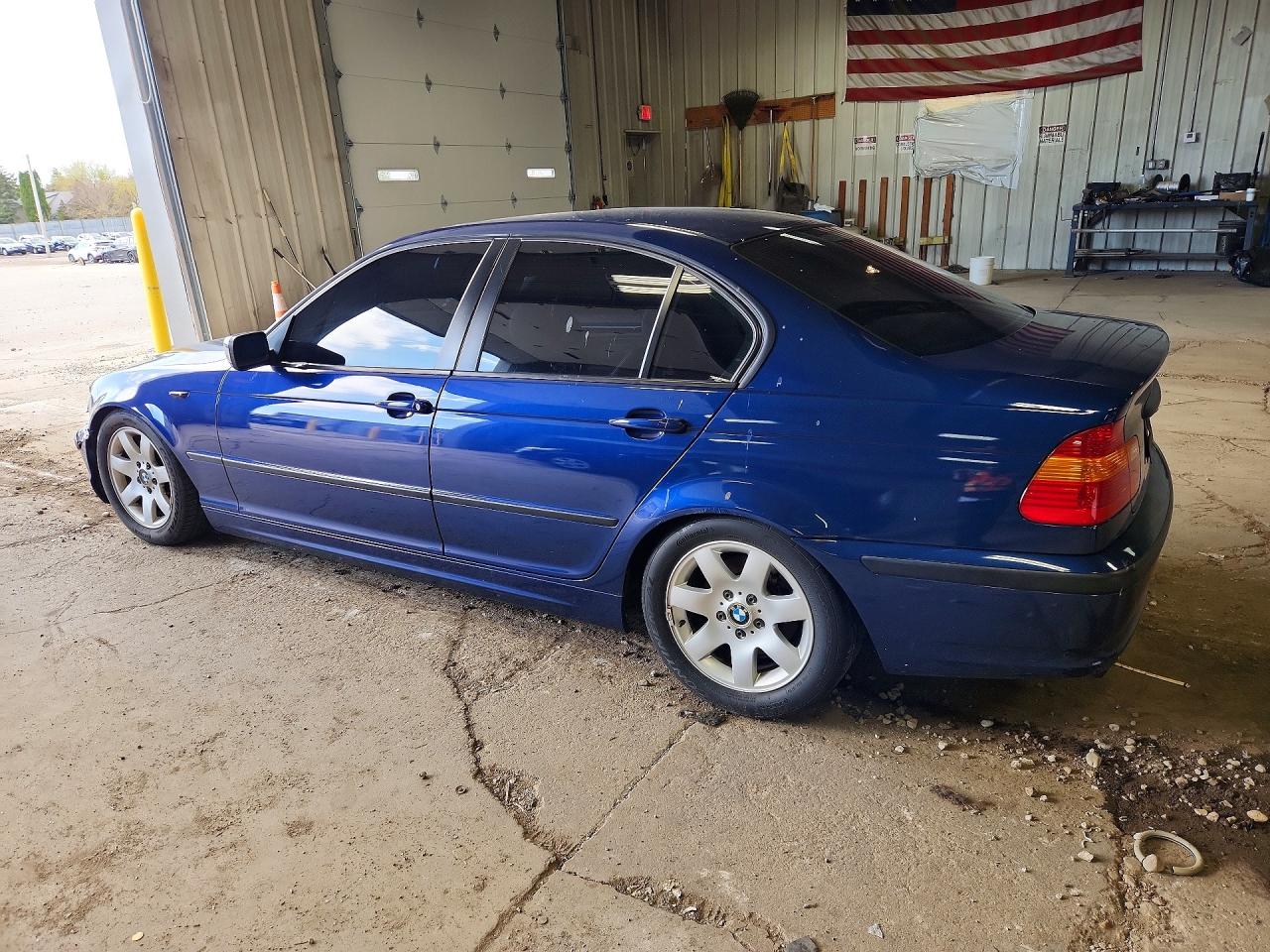 2005 Bmw 325 I Blue vin: WBAEV33425KW17481