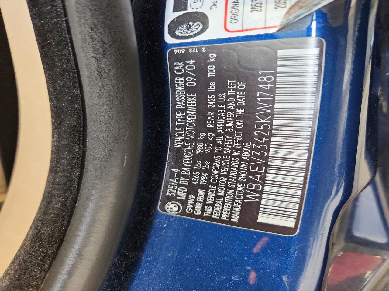 2005 Bmw 325 I Blue vin: WBAEV33425KW17481