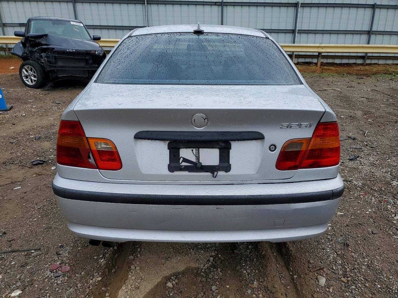 2005 Bmw 325 I Silver vin: WBAEV33435KW16940
