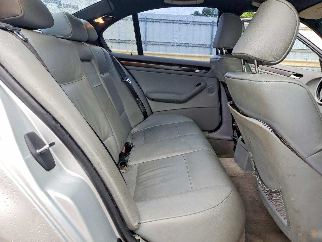 2005 Bmw 325 I Silver vin: WBAEV33435KW16940