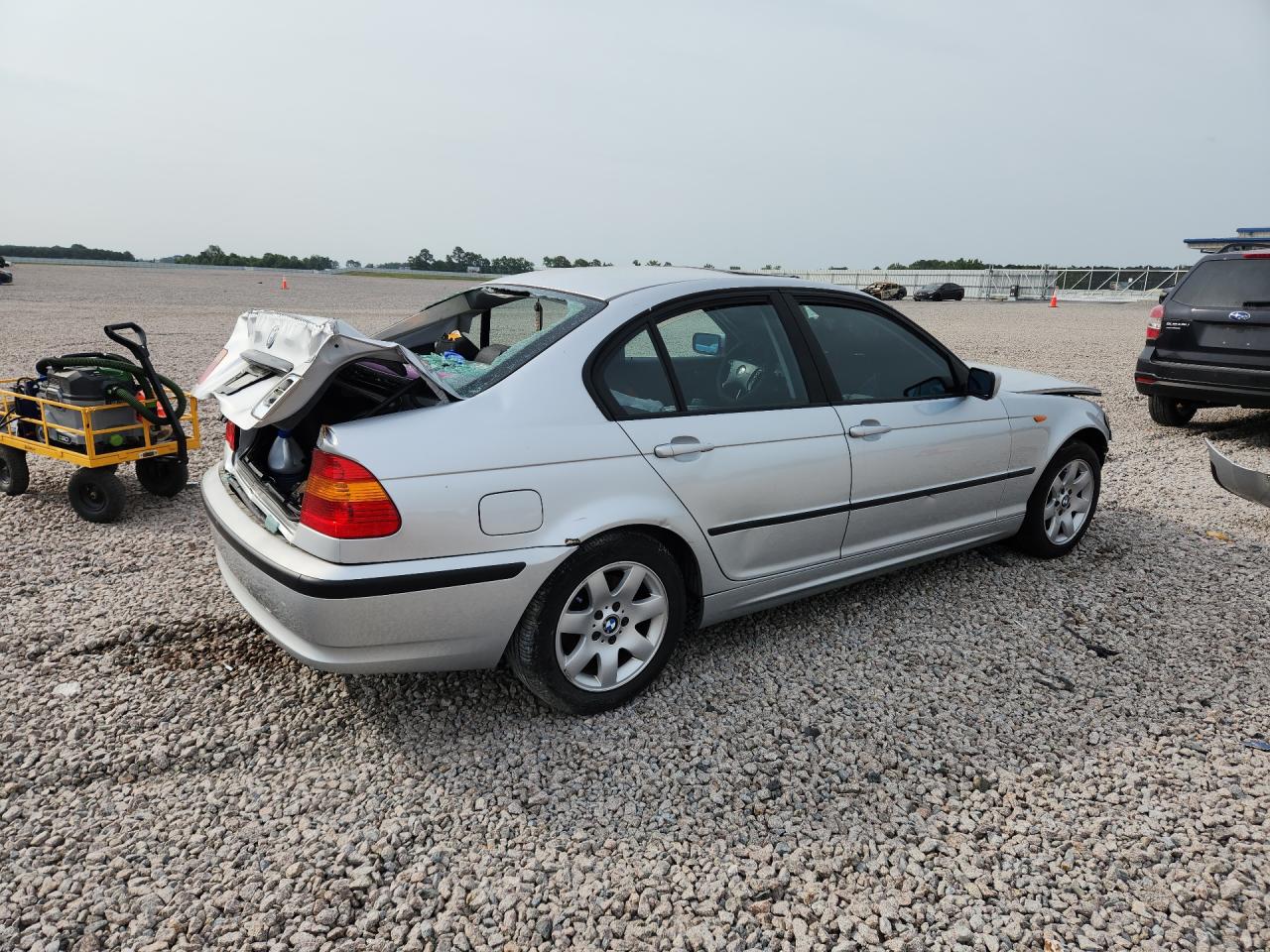 2003 Bmw 325 I Silver vin: WBAEV33453KL80126