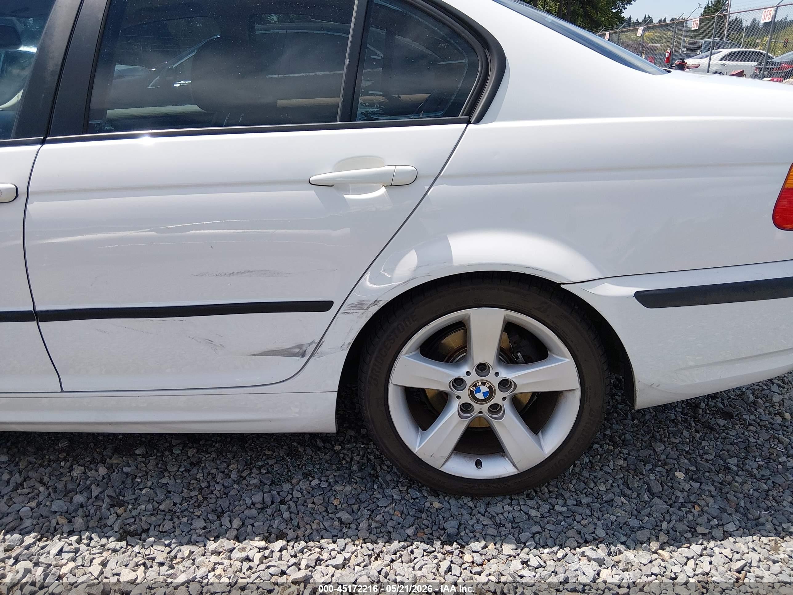 2005 Bmw 325i   White vin: WBAEV33455KW18057