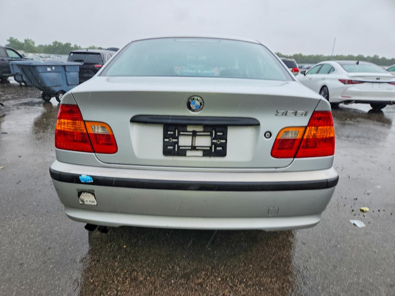 2002 Bmw 325 I Silver vin: WBAEV33462KL67156