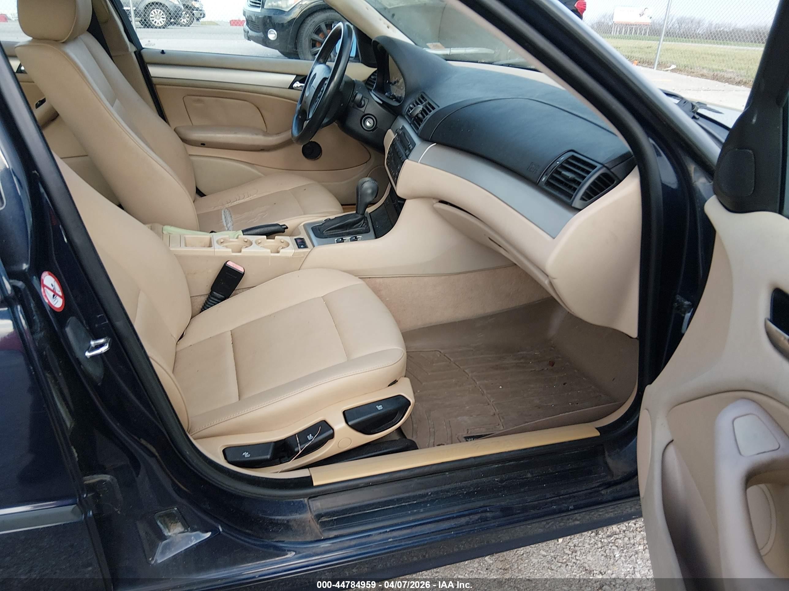 2002 Bmw 325i   Синий vin: WBAEV33462KL77931