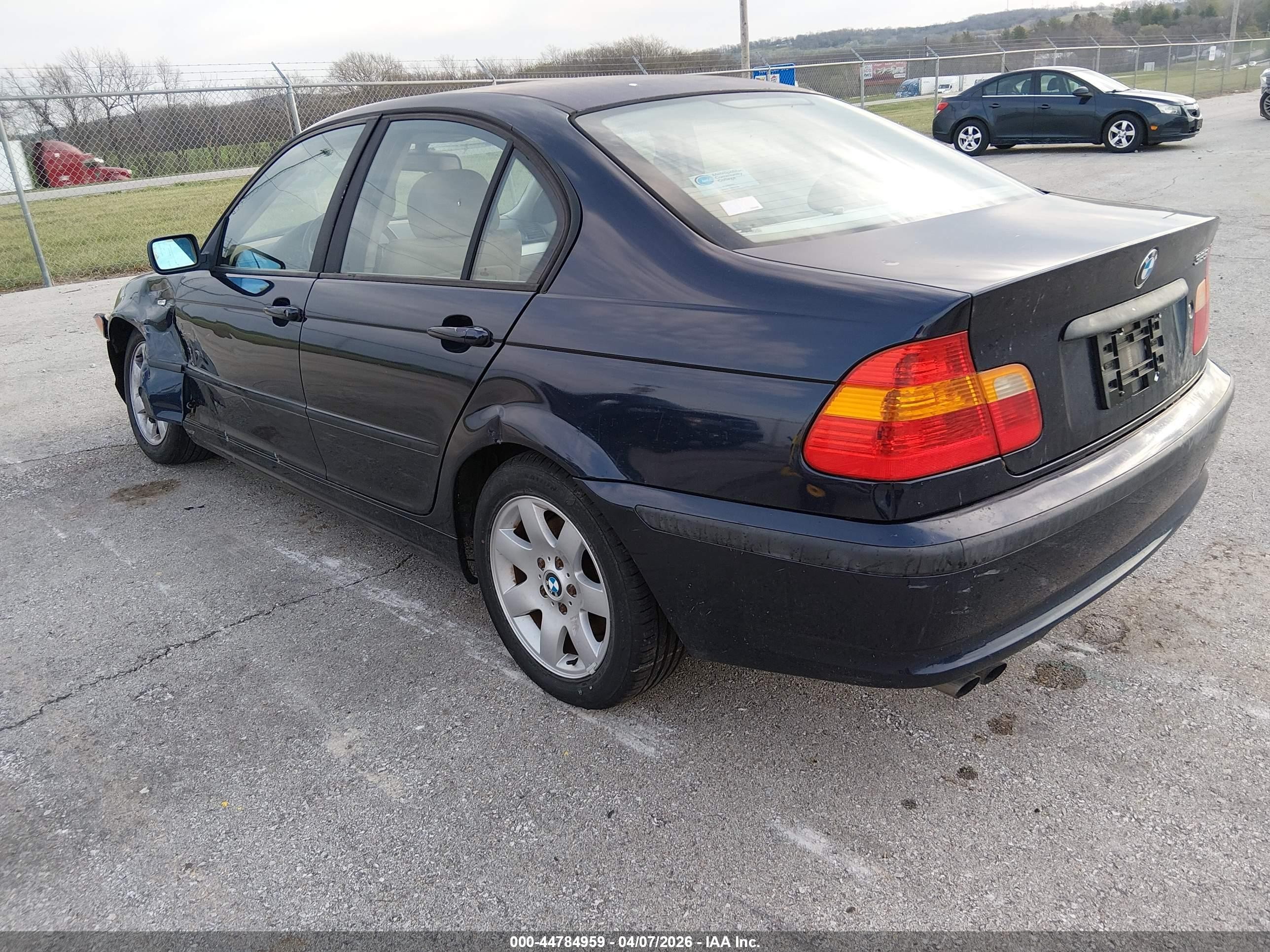 2002 Bmw 325i   Синий vin: WBAEV33462KL77931
