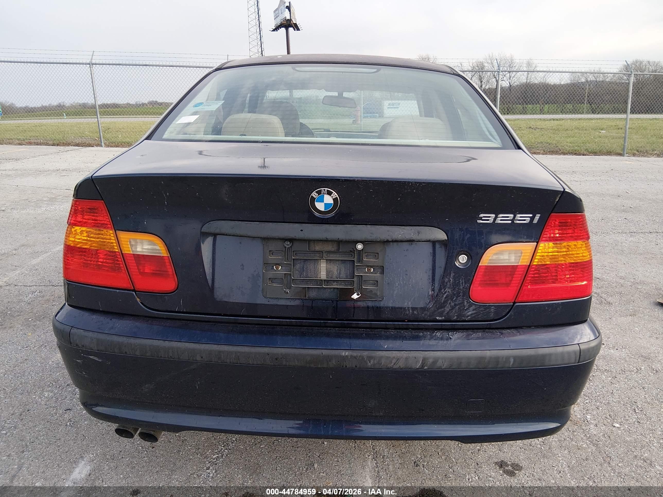 2002 Bmw 325i   Синий vin: WBAEV33462KL77931