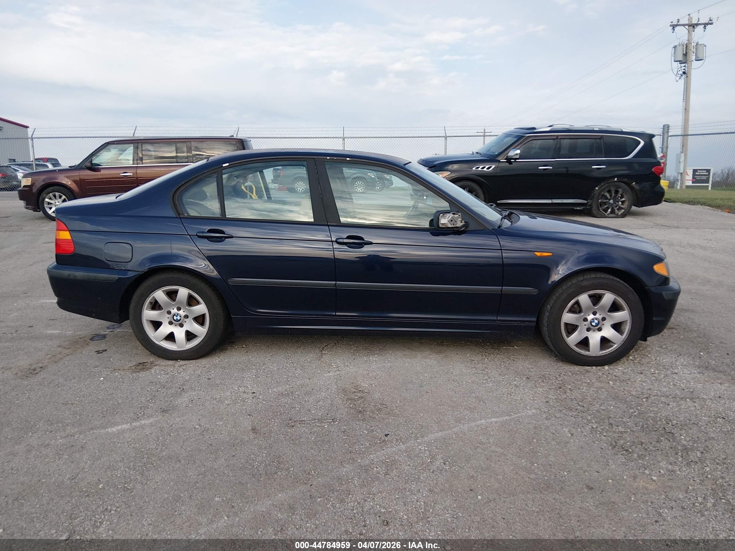 2002 Bmw 325i   Синий vin: WBAEV33462KL77931