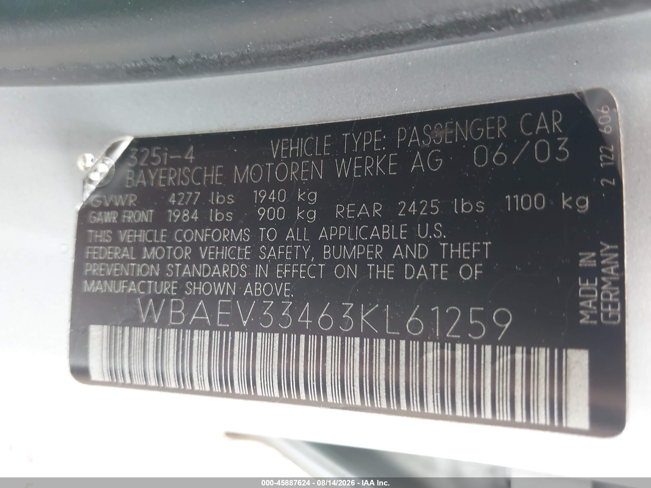 2003 Bmw 325i   Silver vin: WBAEV33463KL61259