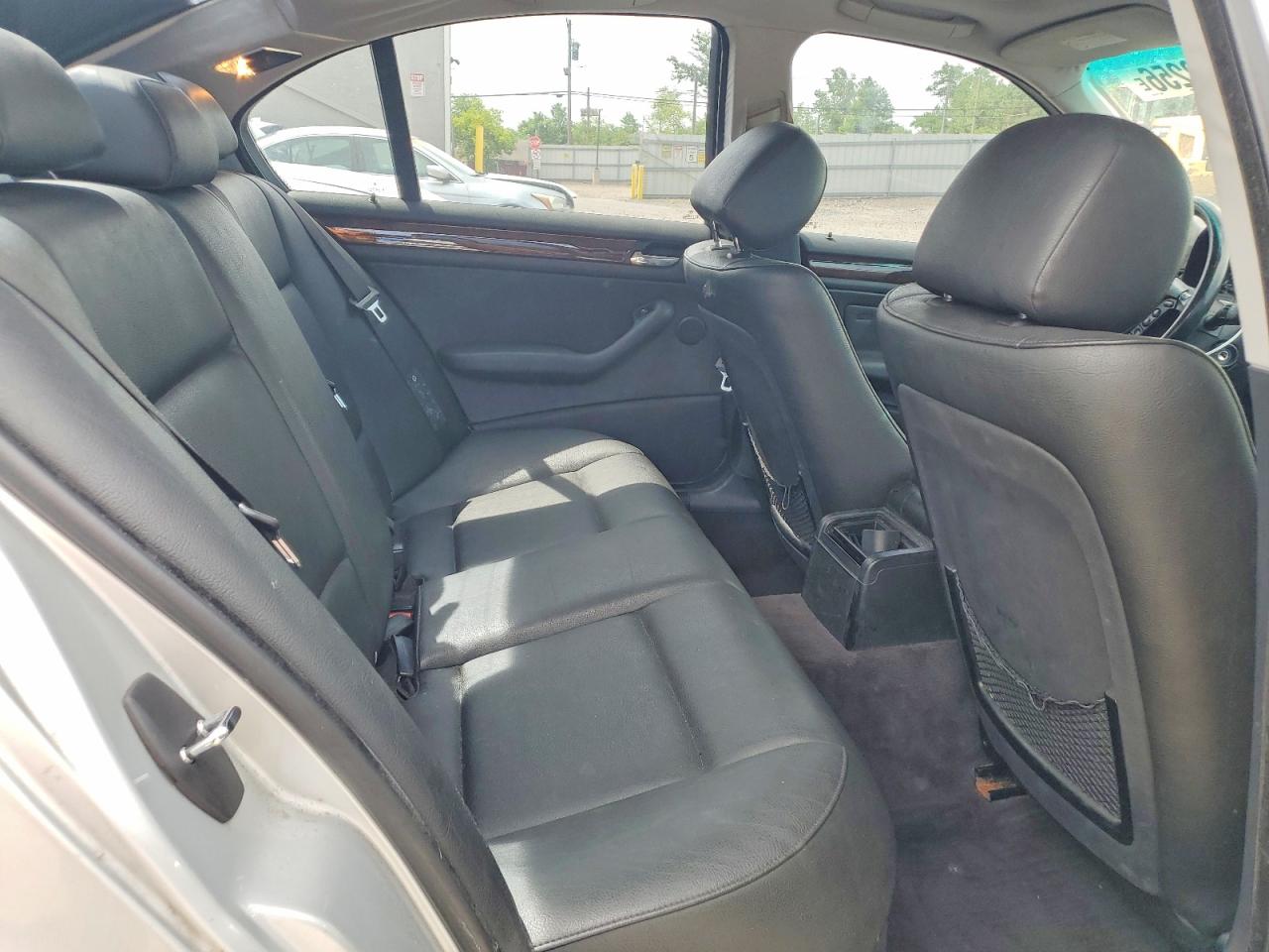 2005 Bmw 325 I Silver vin: WBAEV33465KW17628
