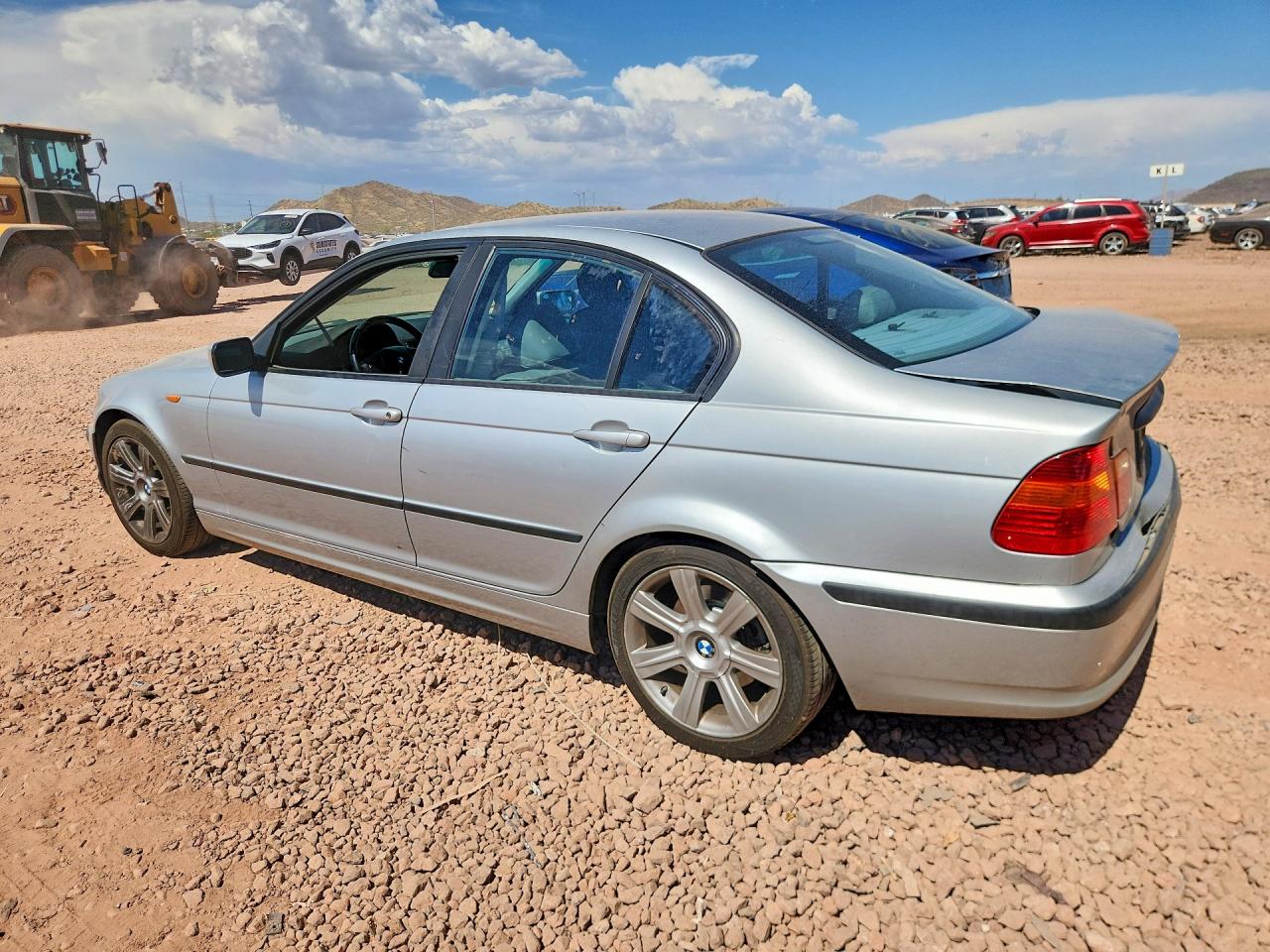 2002 Bmw 325 I Silver vin: WBAEV33472PD00183