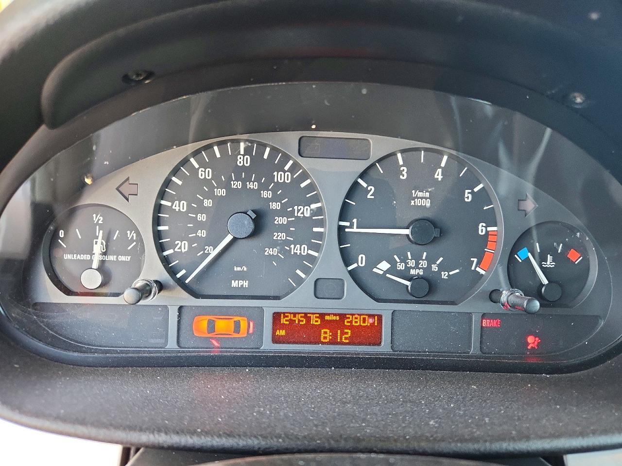 2002 Bmw 325 I Silver vin: WBAEV33472PD00183