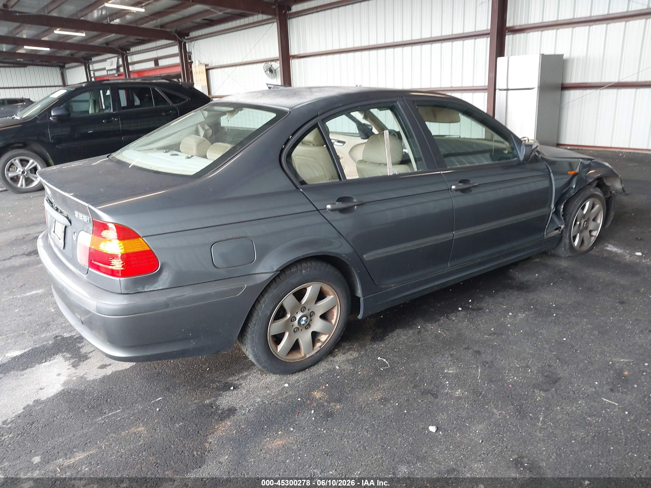 2003 Bmw 325i   Dark Blue vin: WBAEV33473KL81102