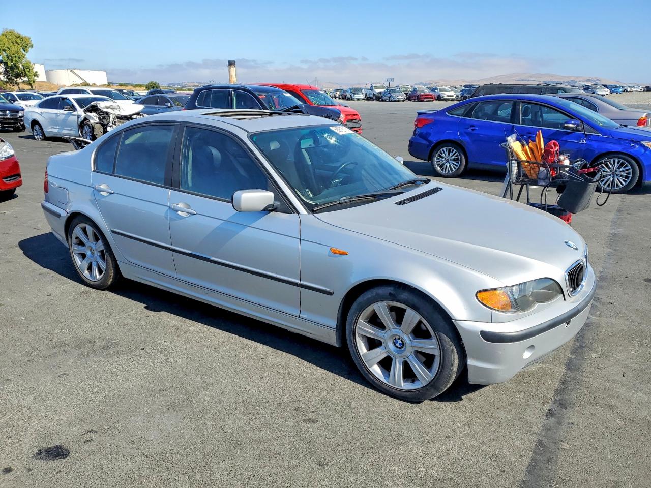 2002 Bmw 325 I Silver vin: WBAEV33492KL68351
