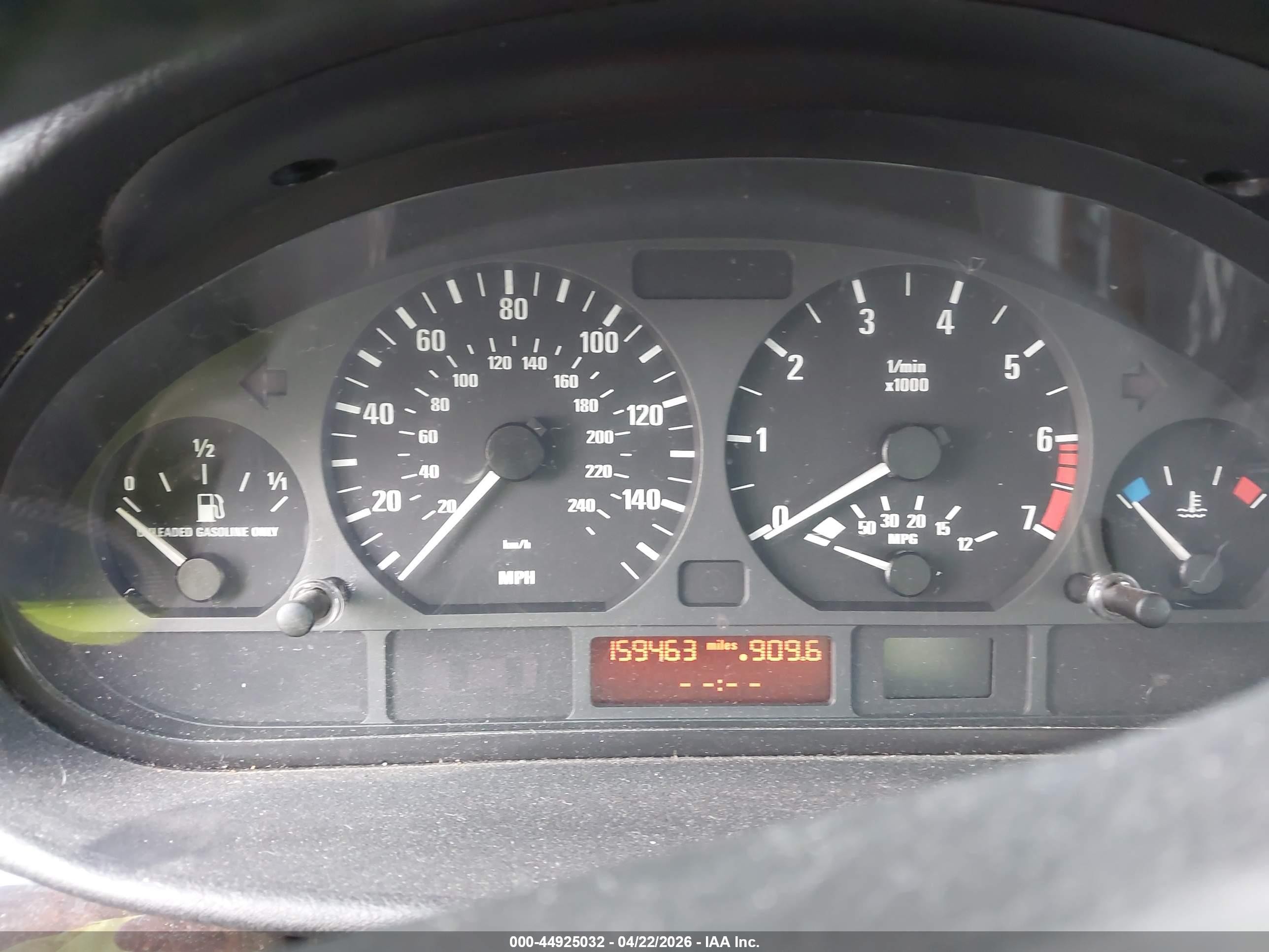 2003 Bmw 325i   Blue vin: WBAEV33493KR24210