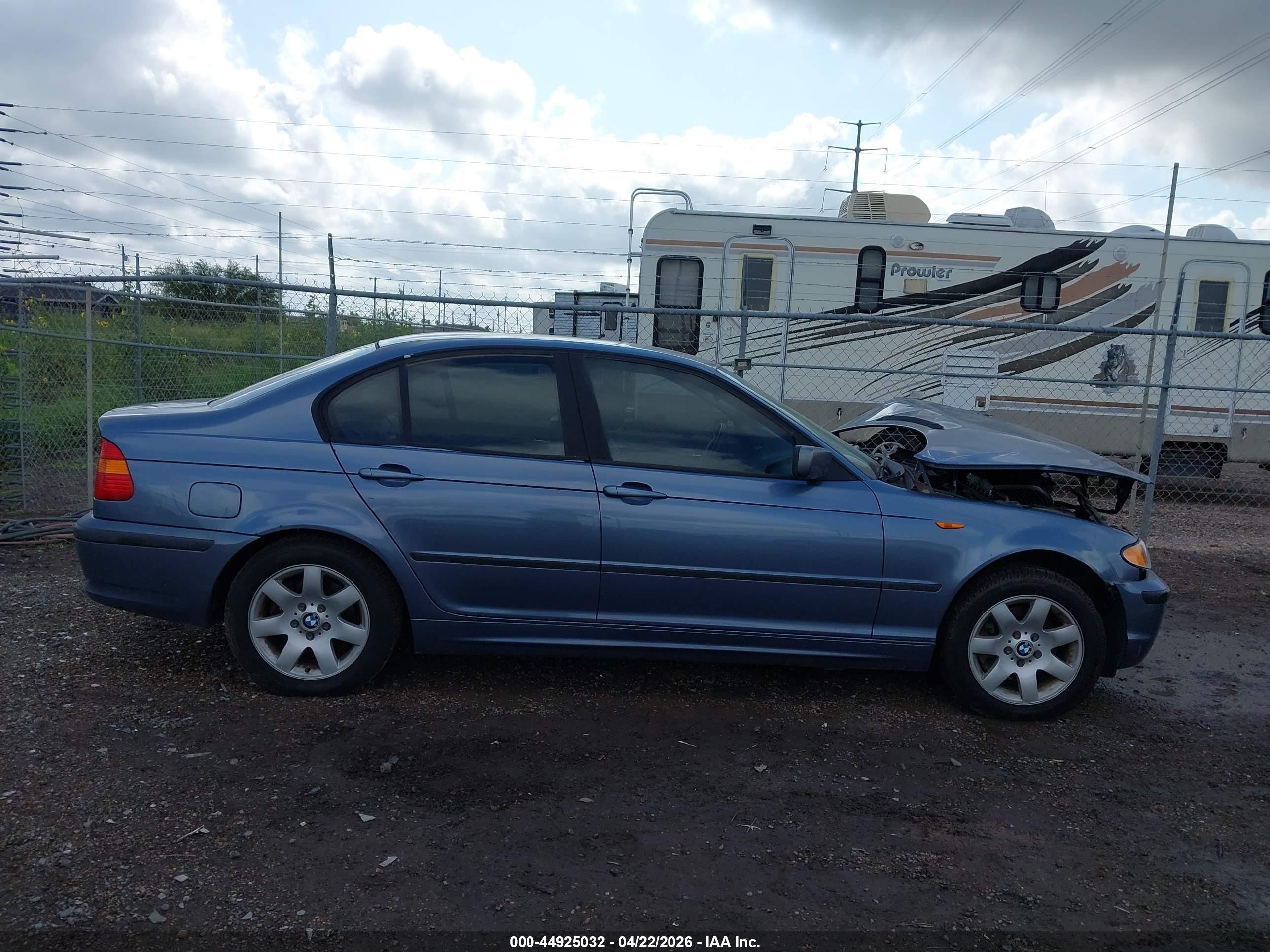 2003 Bmw 325i   Blue vin: WBAEV33493KR24210