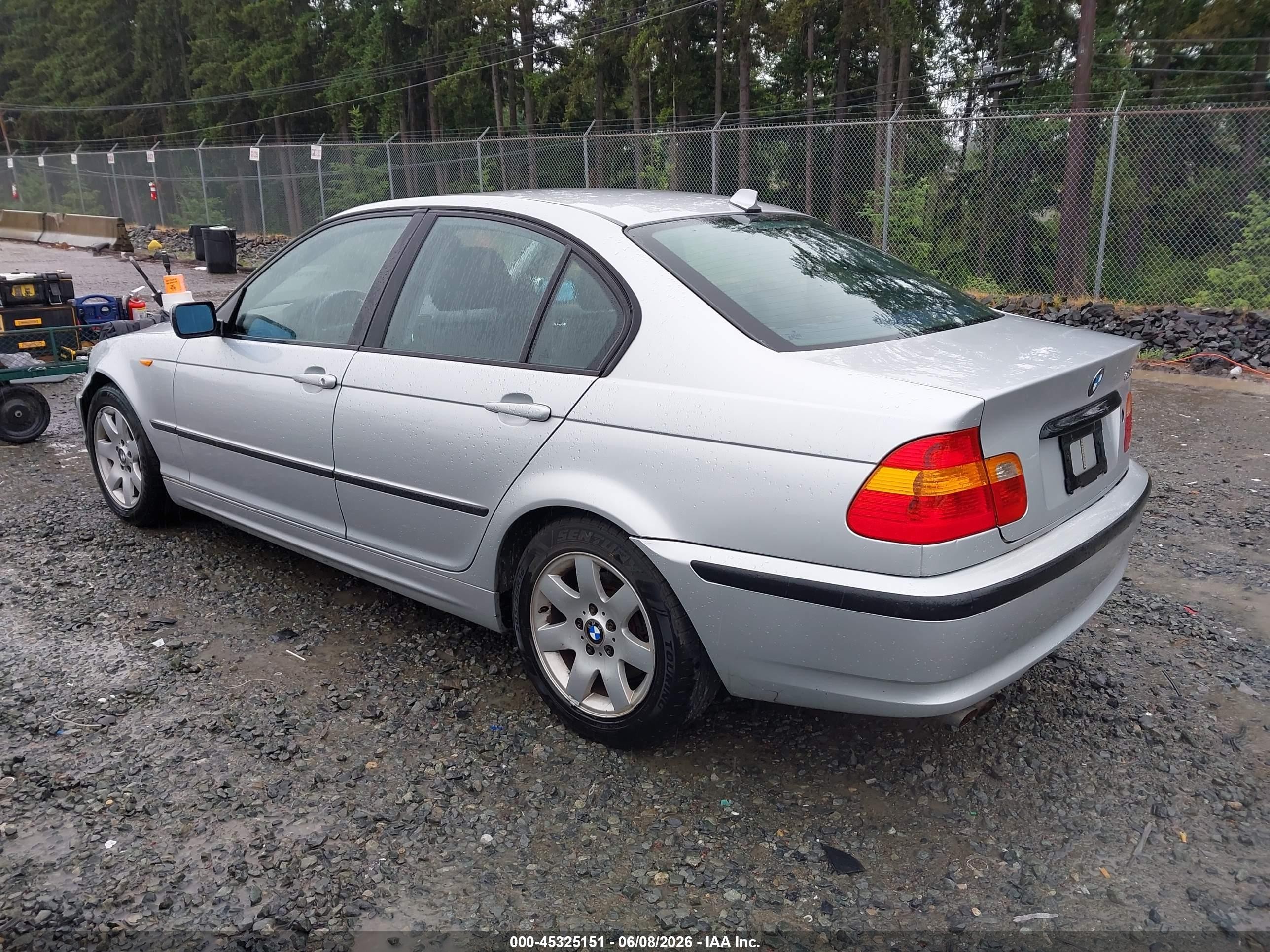 2005 Bmw 325i   Silver vin: WBAEV33495KX09624