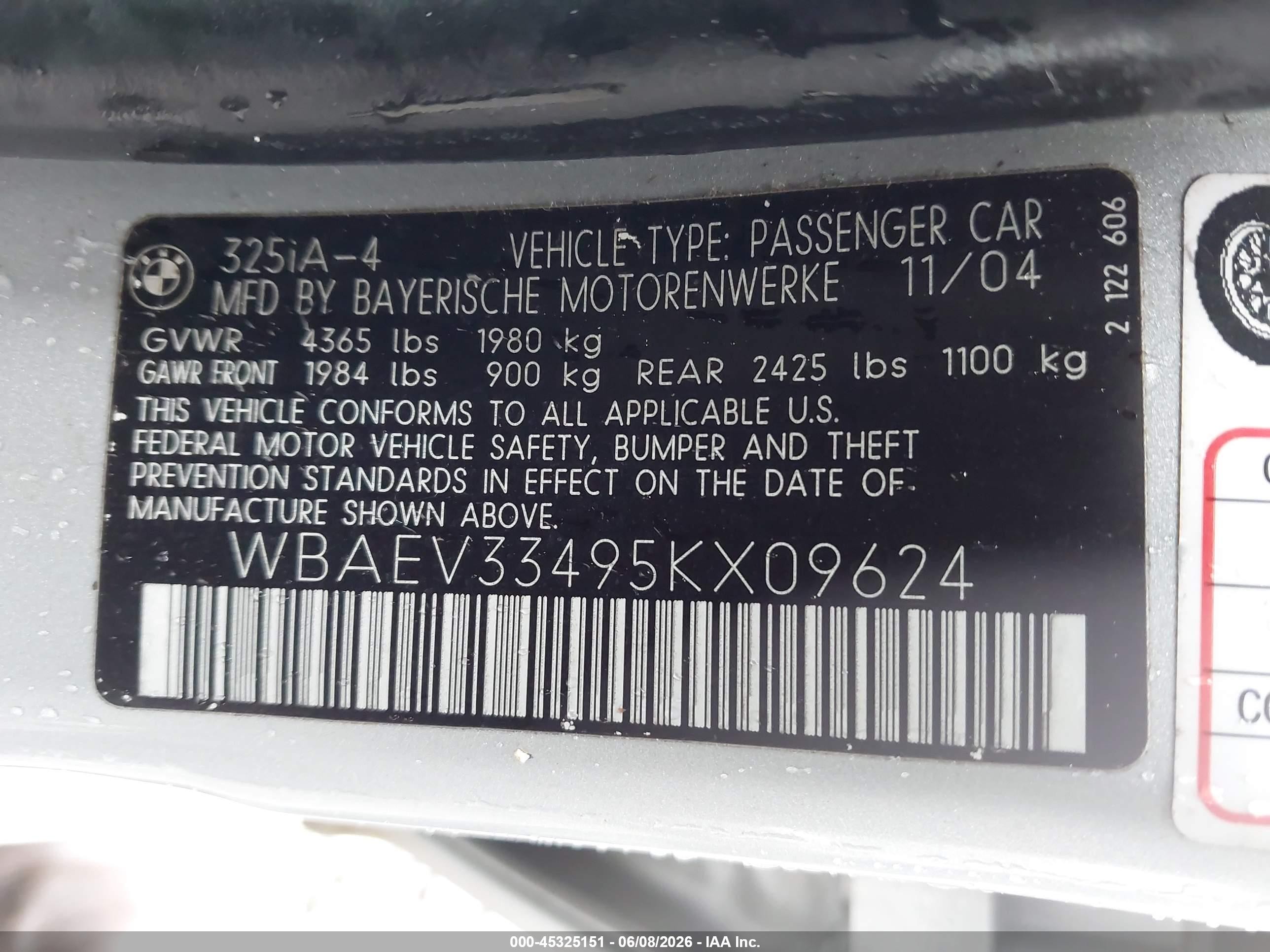 2005 Bmw 325i   Silver vin: WBAEV33495KX09624