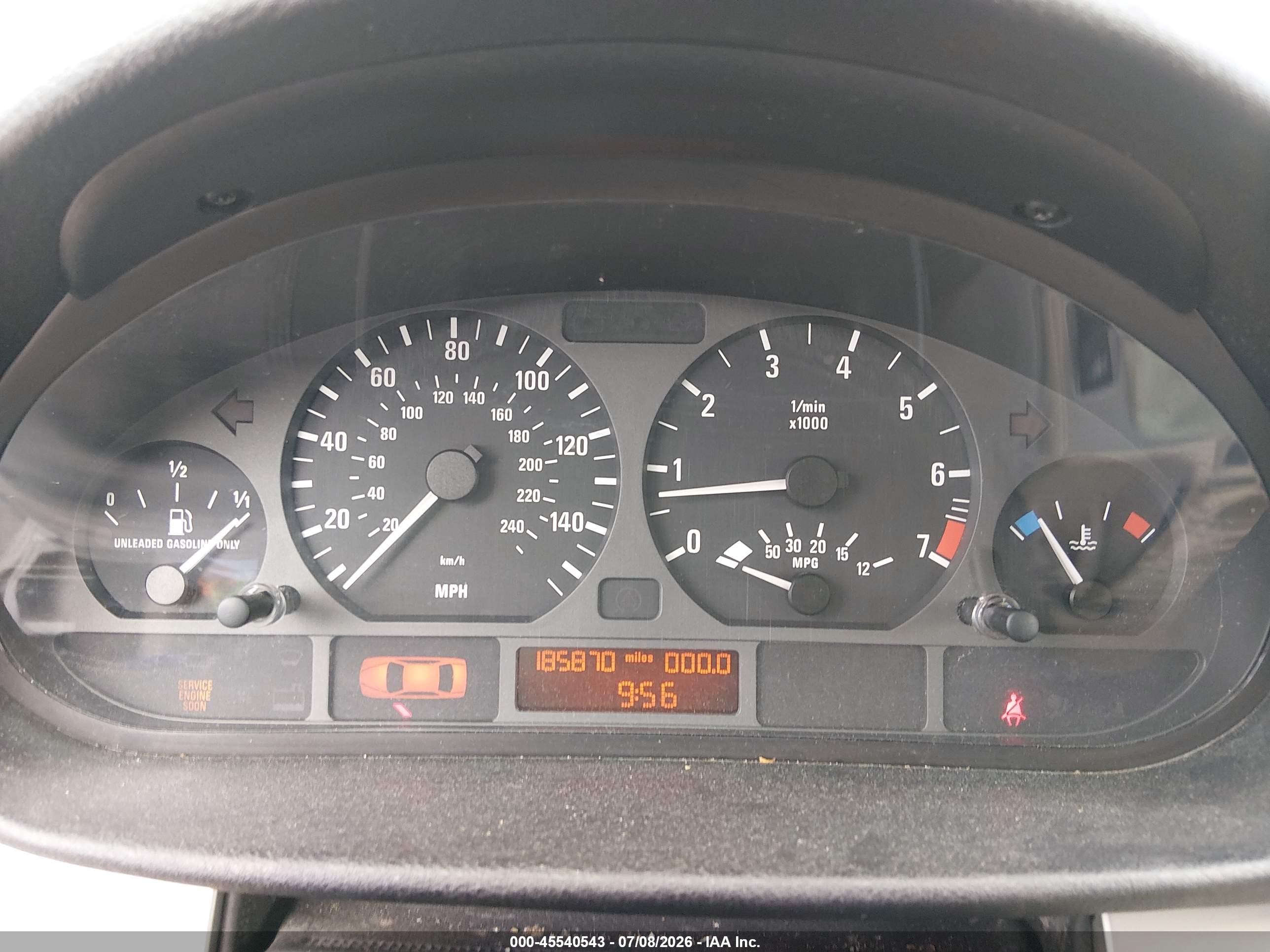 2004 Bmw 325i   White vin: WBAEV334X4KL61833